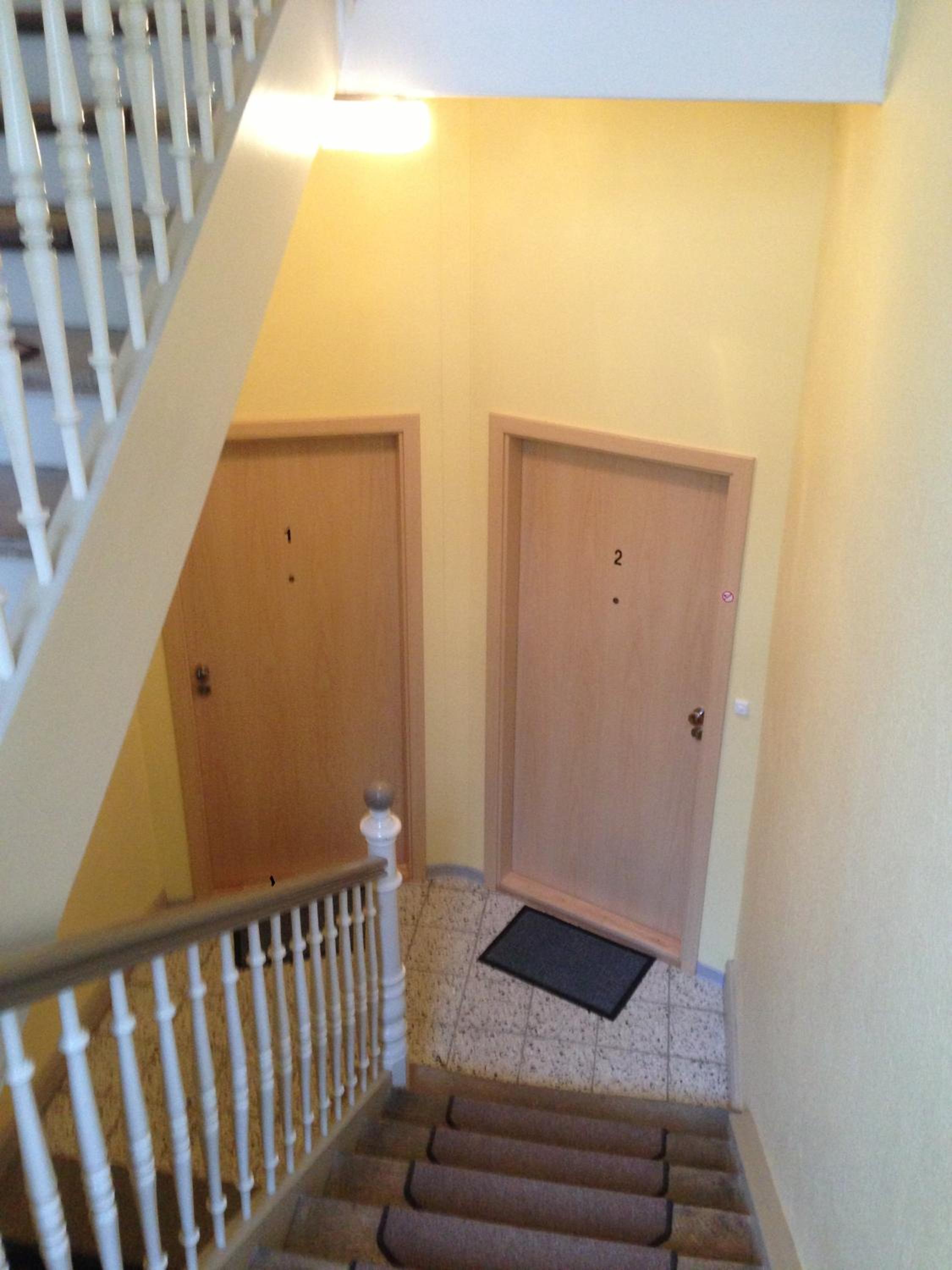 One-Bedroom Apartment - Photo 8