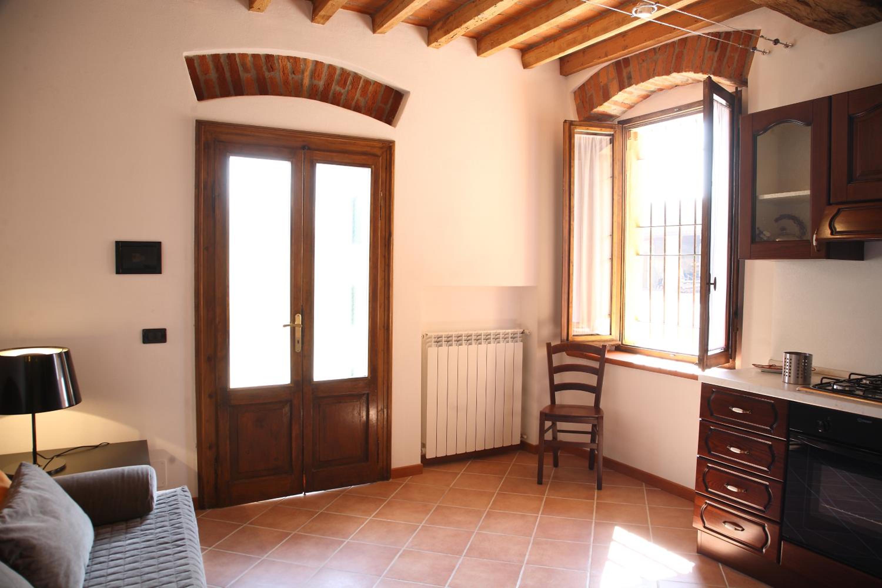 Suite - Photo 12