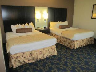 King Room with Roll-In Shower - Disability Access/Non Smoking photo 3