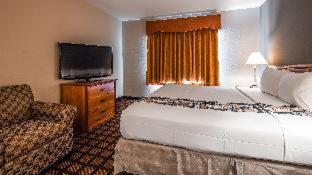 King Room with Roll-in Shower - Disability Access/Non-Smoking - Photo 1