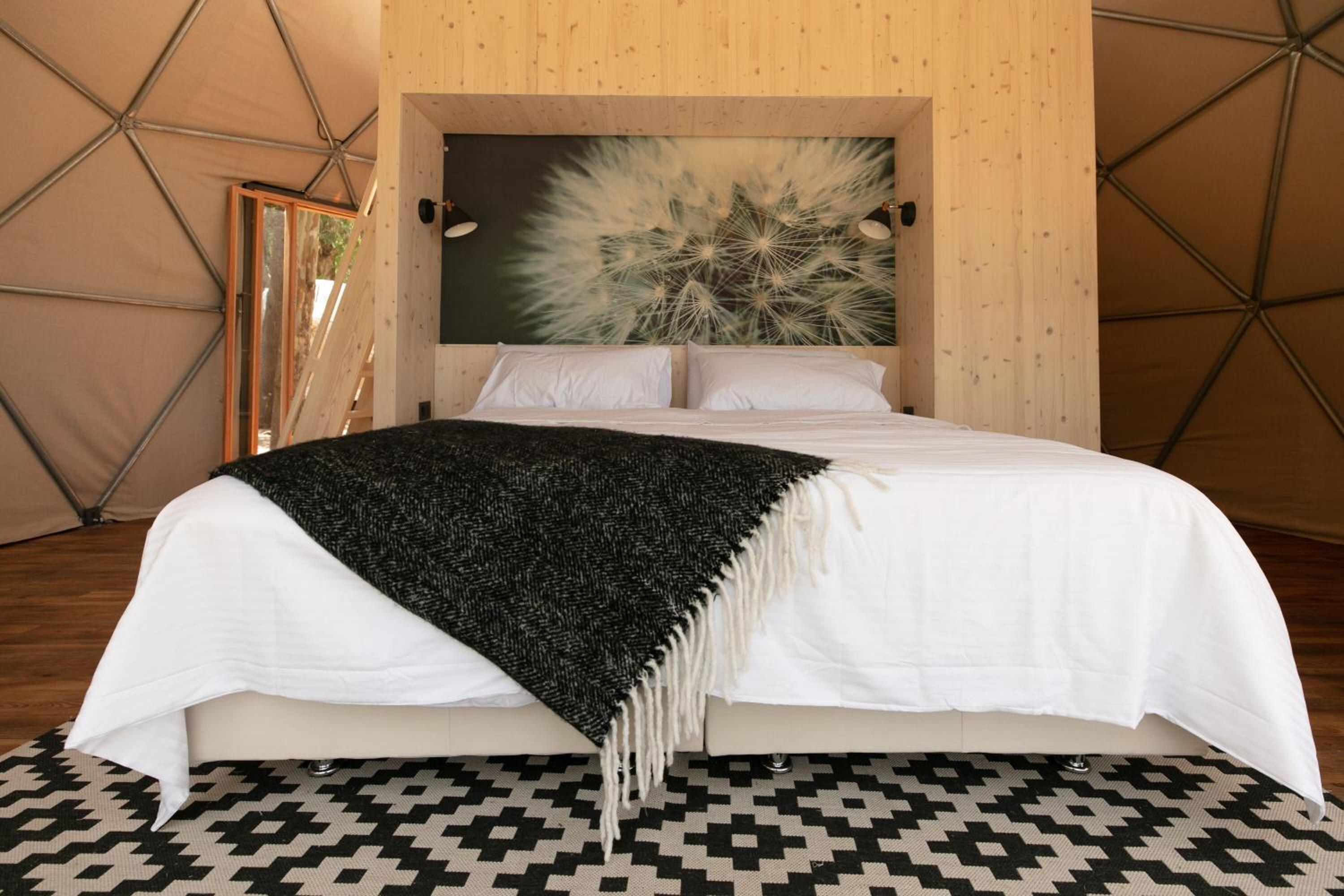 Duplex Quadruple Room