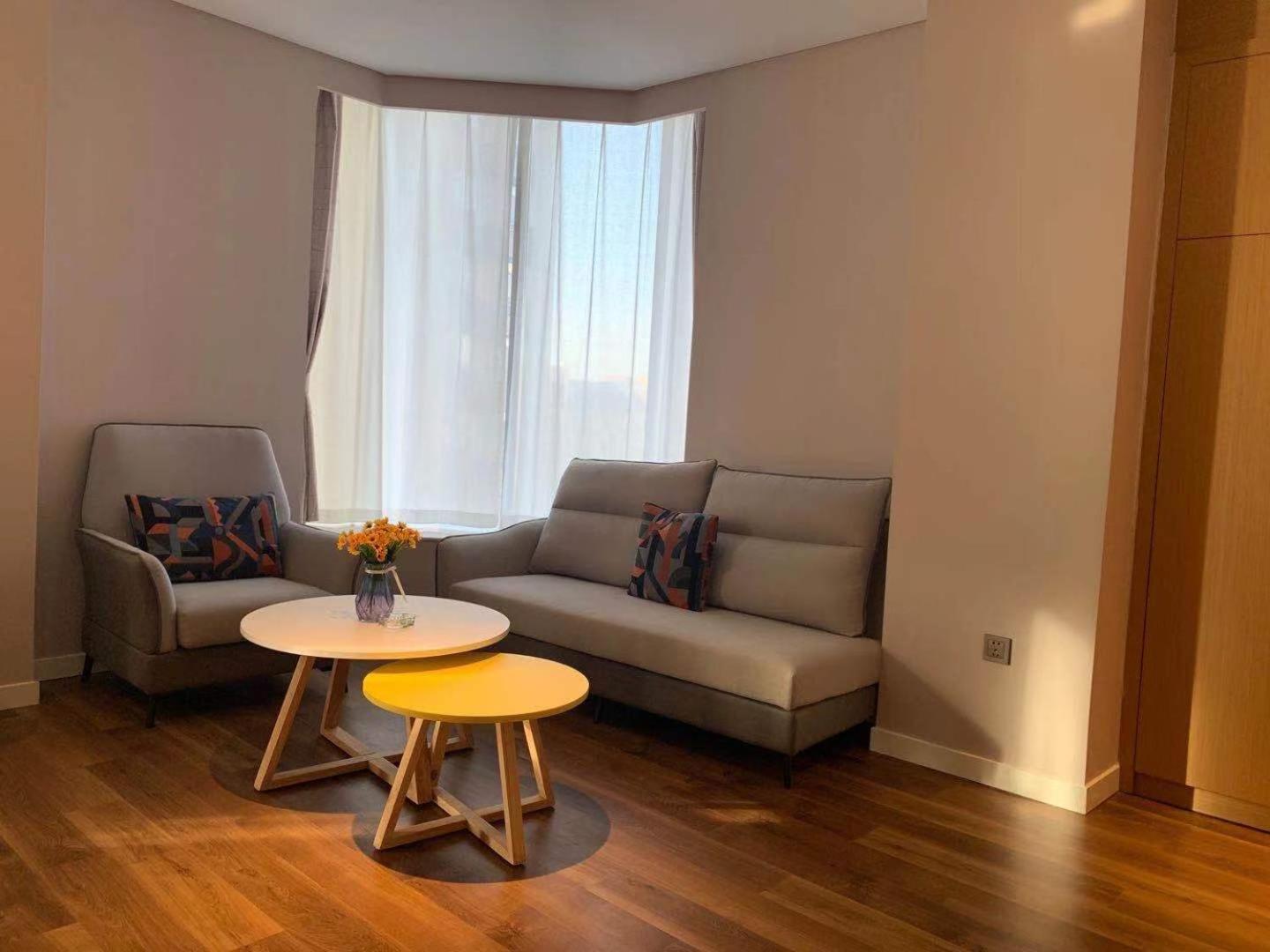 King Suite with Additional Living Space - Photo 9