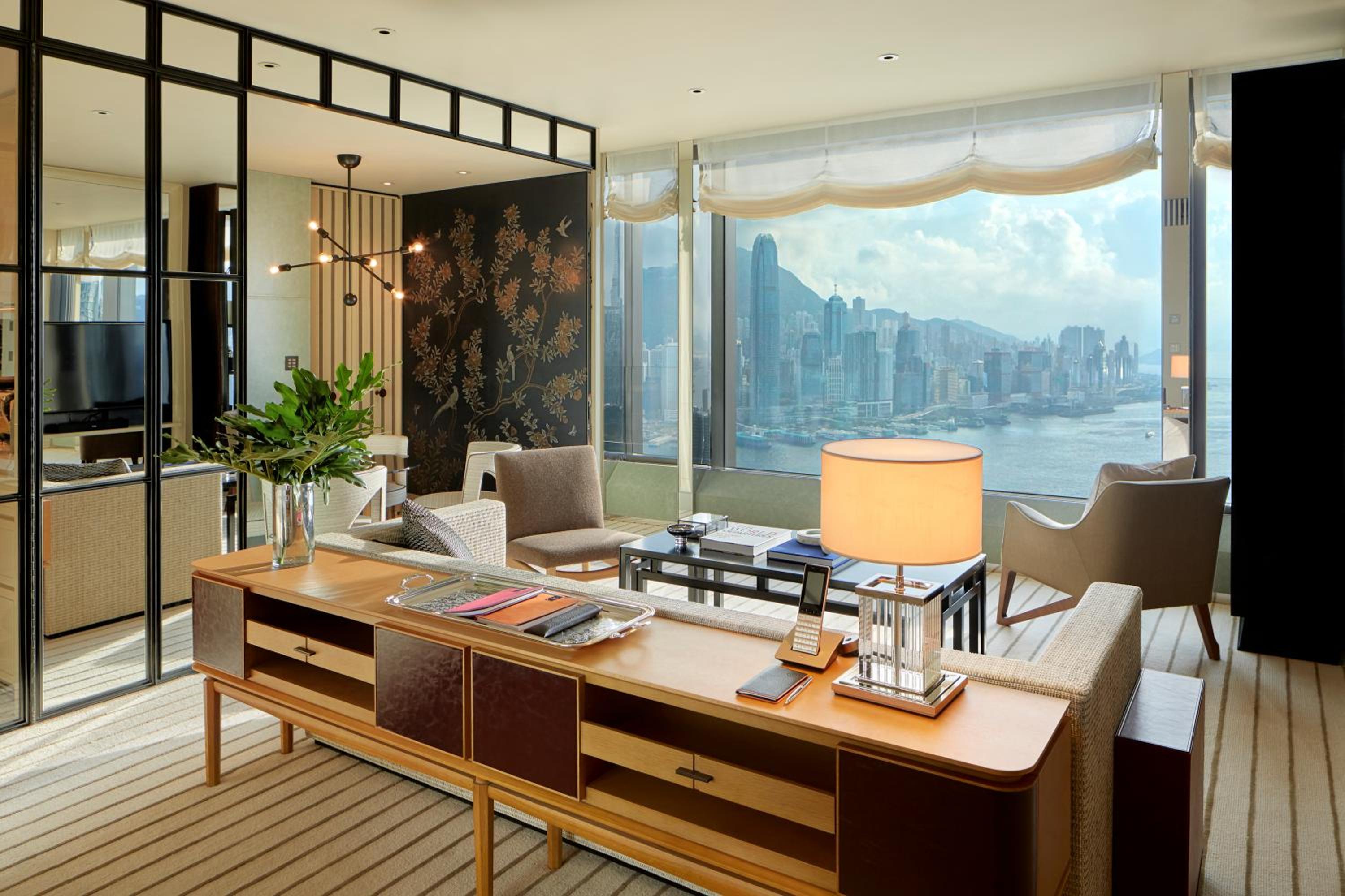 Rosewood Deluxe 2-Bedroom with Harbor View