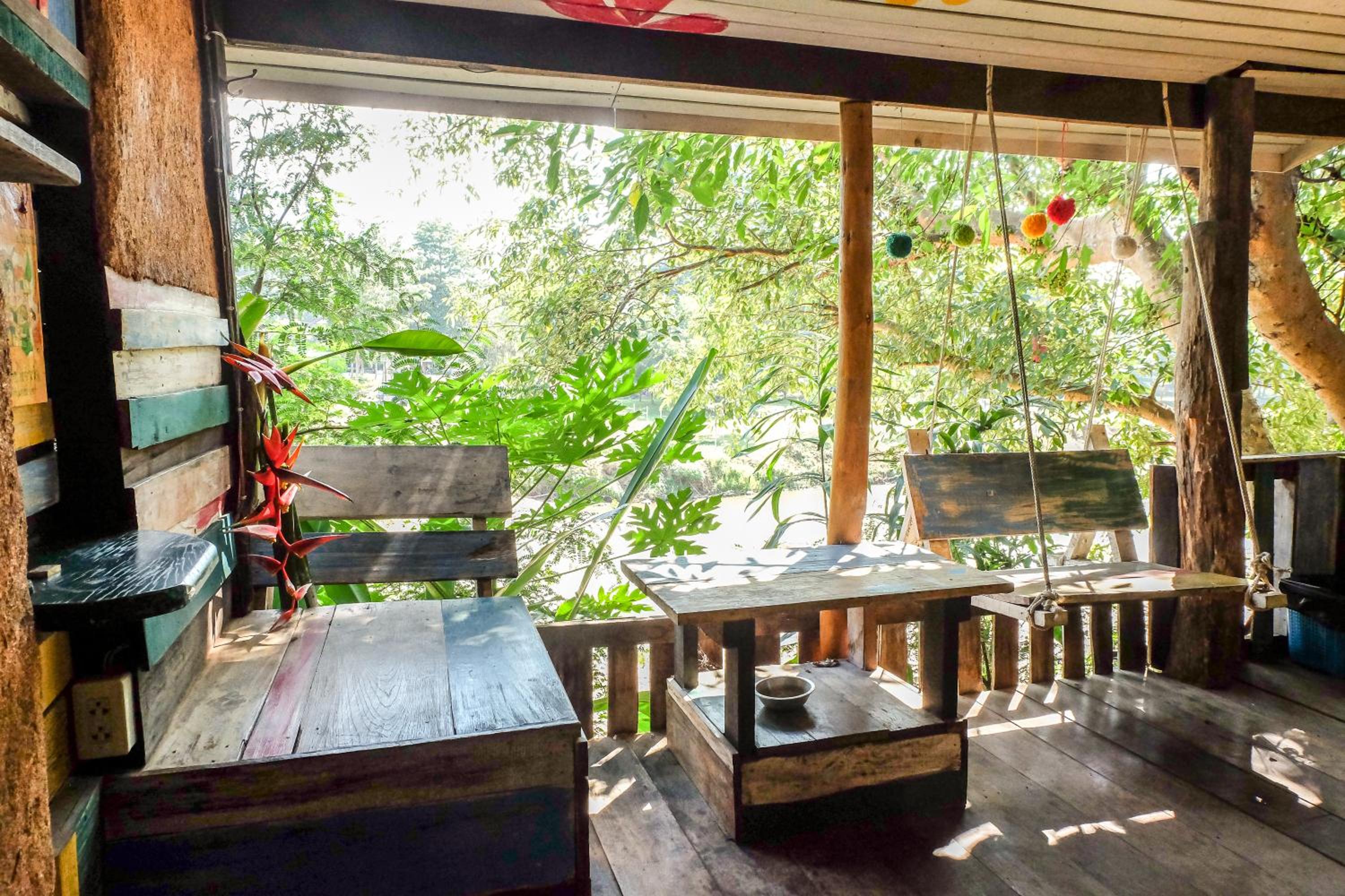 Bungalow with Fan photo 3