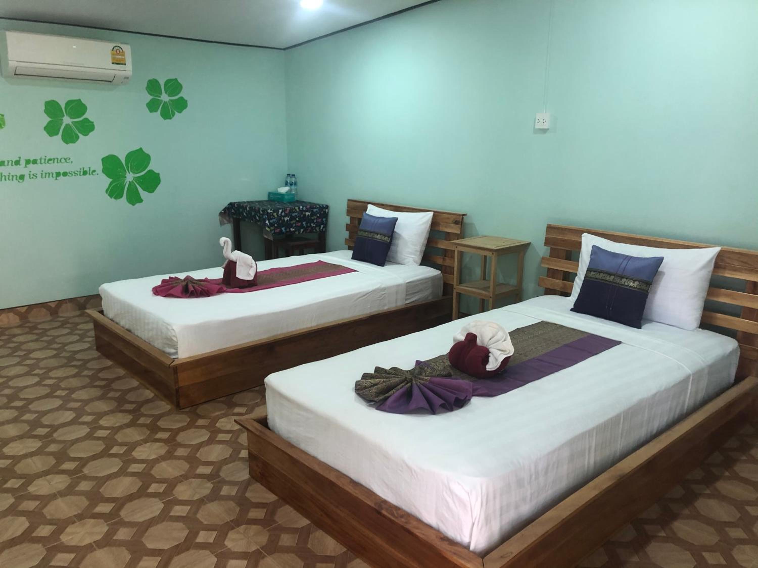 Basic Triple Room - Photo 29