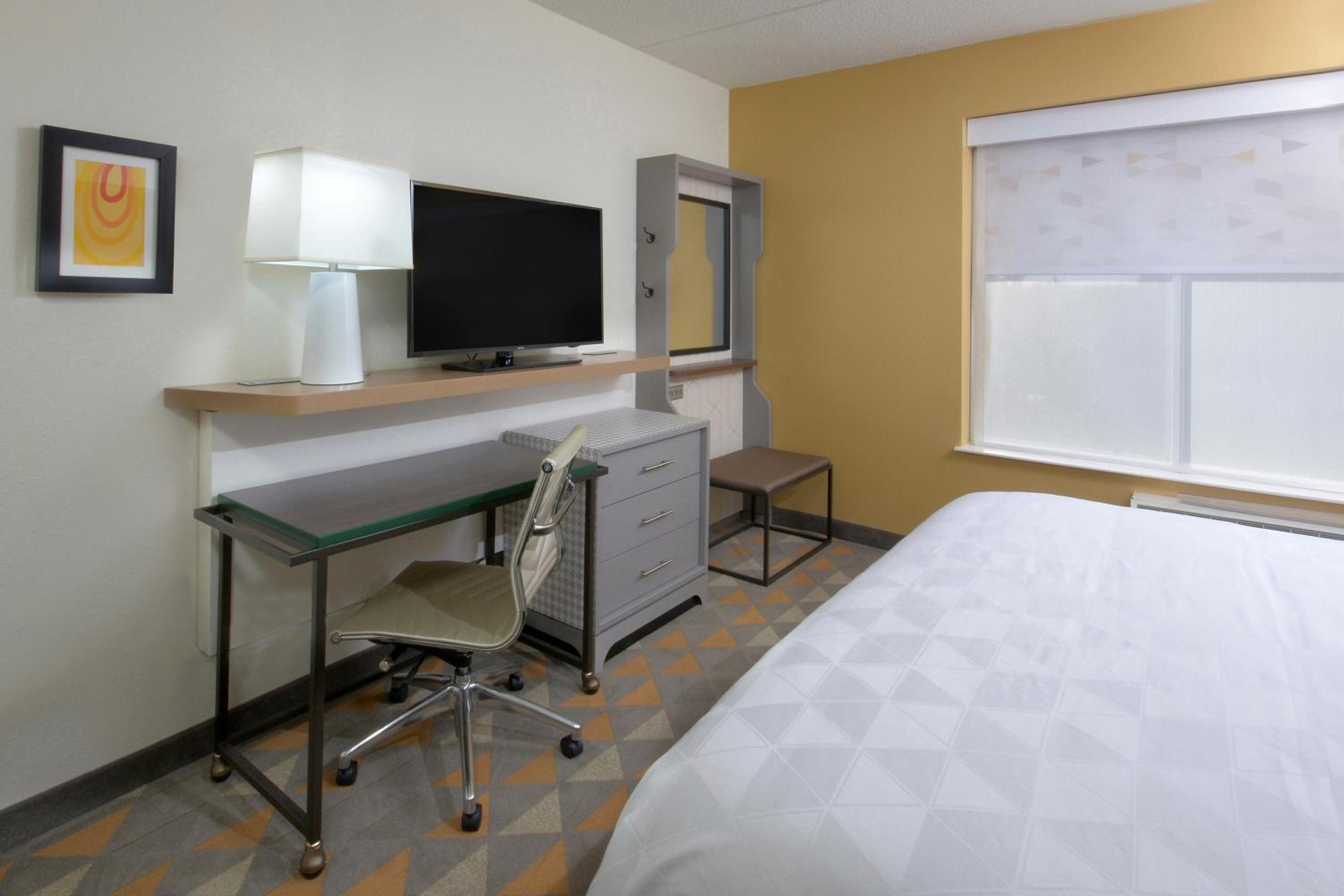 King Room - Disability Access - Photo 5