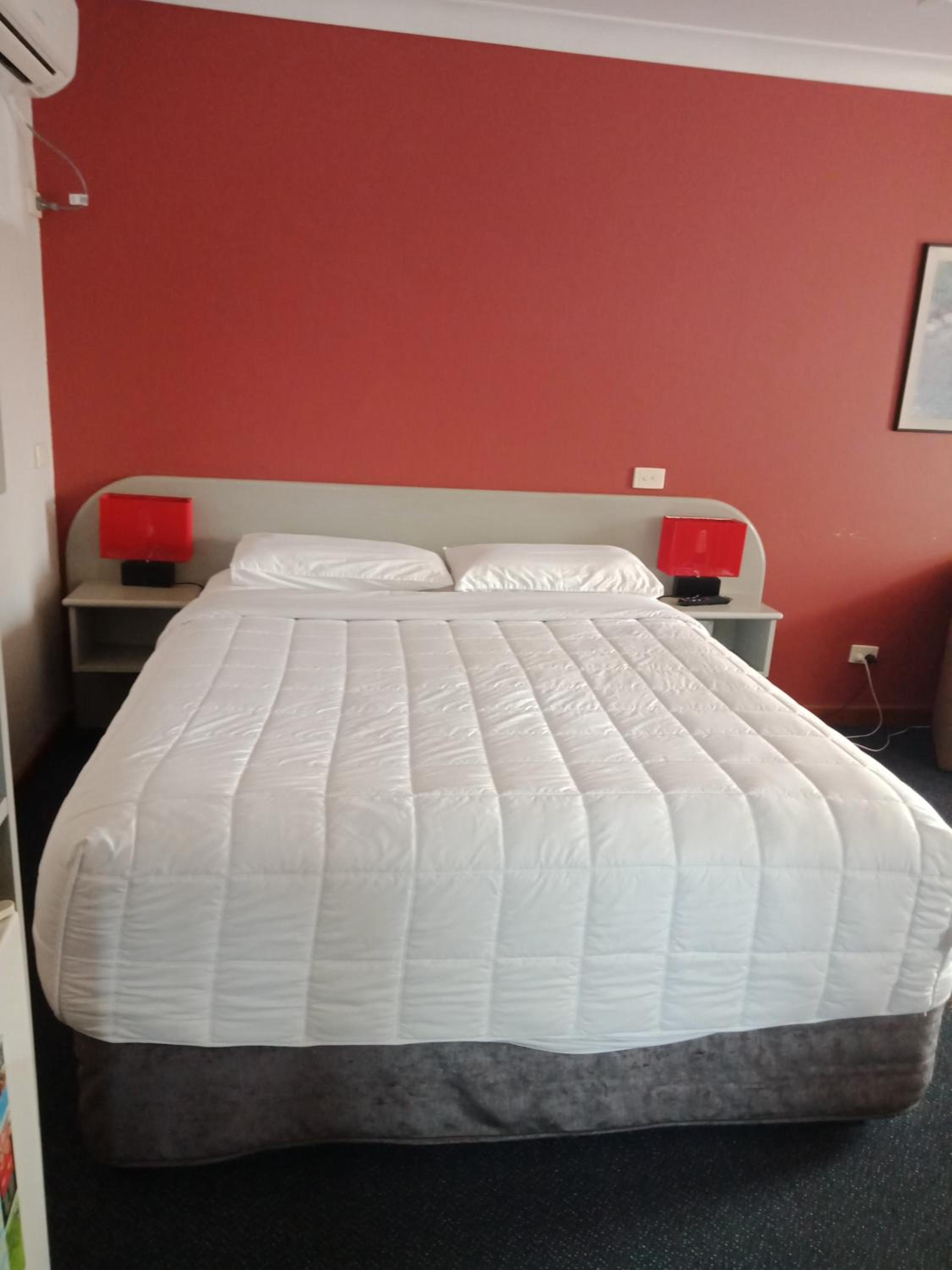 Double or Twin Room - Disability Access - Photo 1
