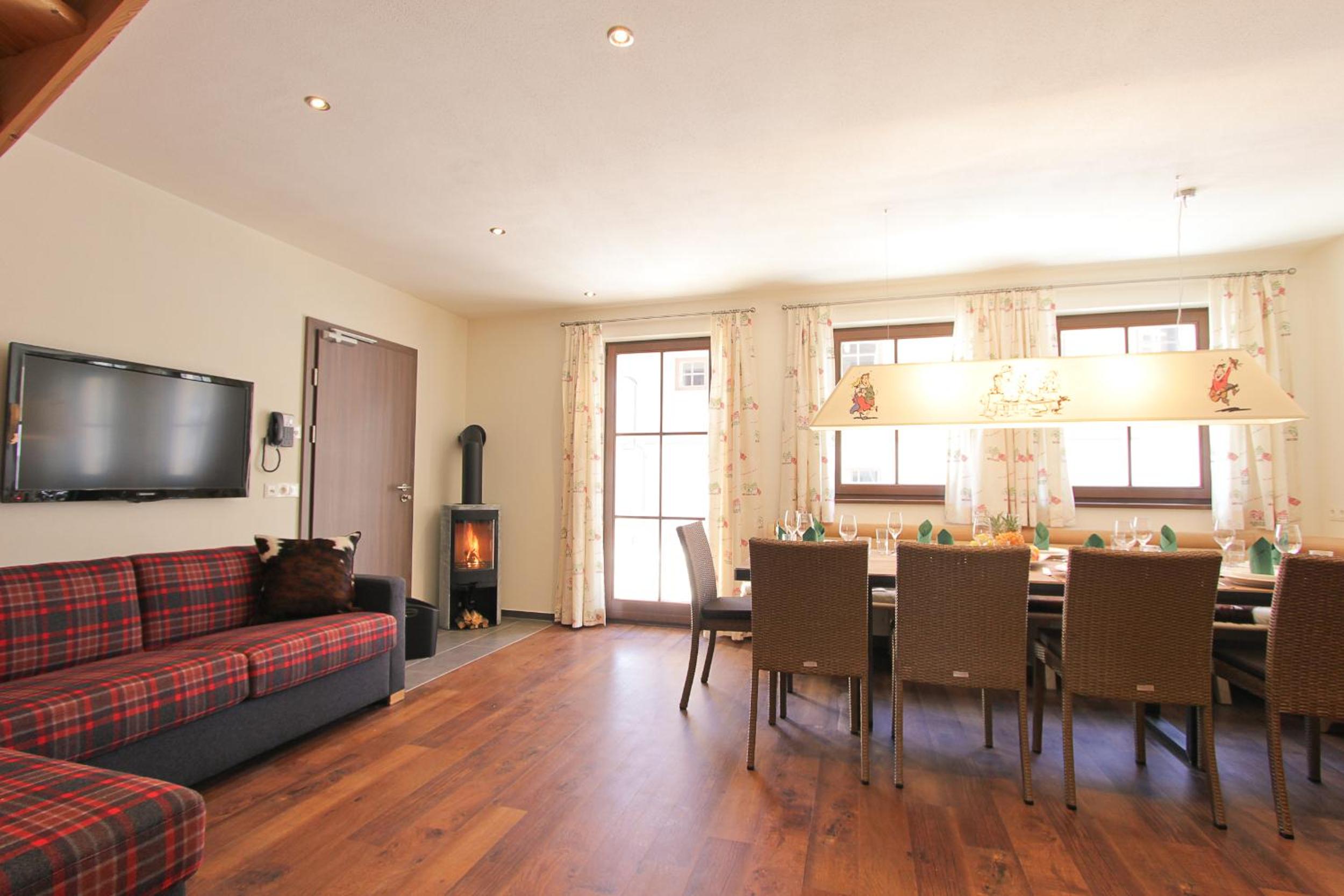 Three-Bedroom Chalet photo 2