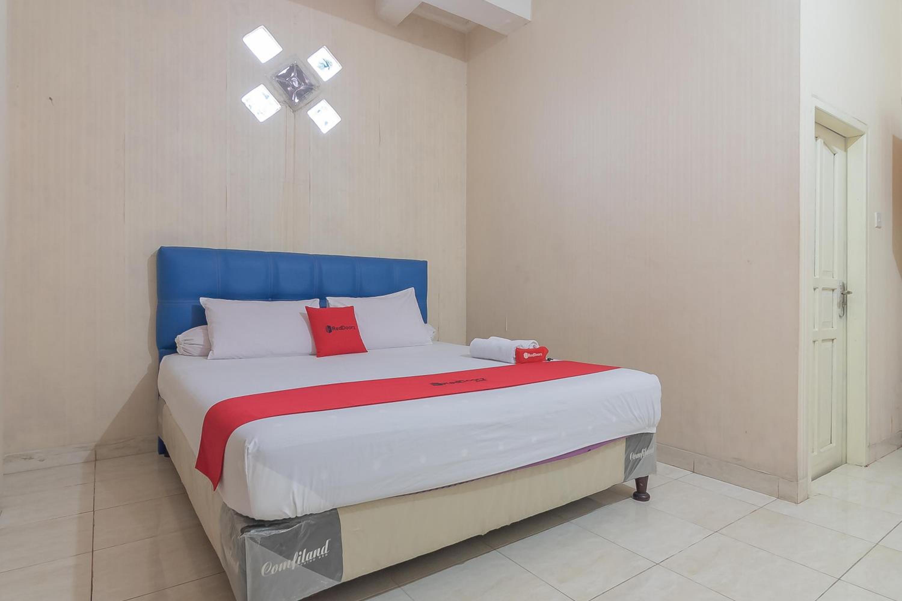 Double Room - Photo 3