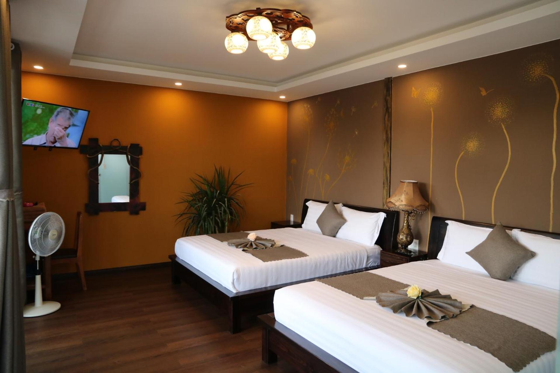 Family Suite with Balcony photo 1