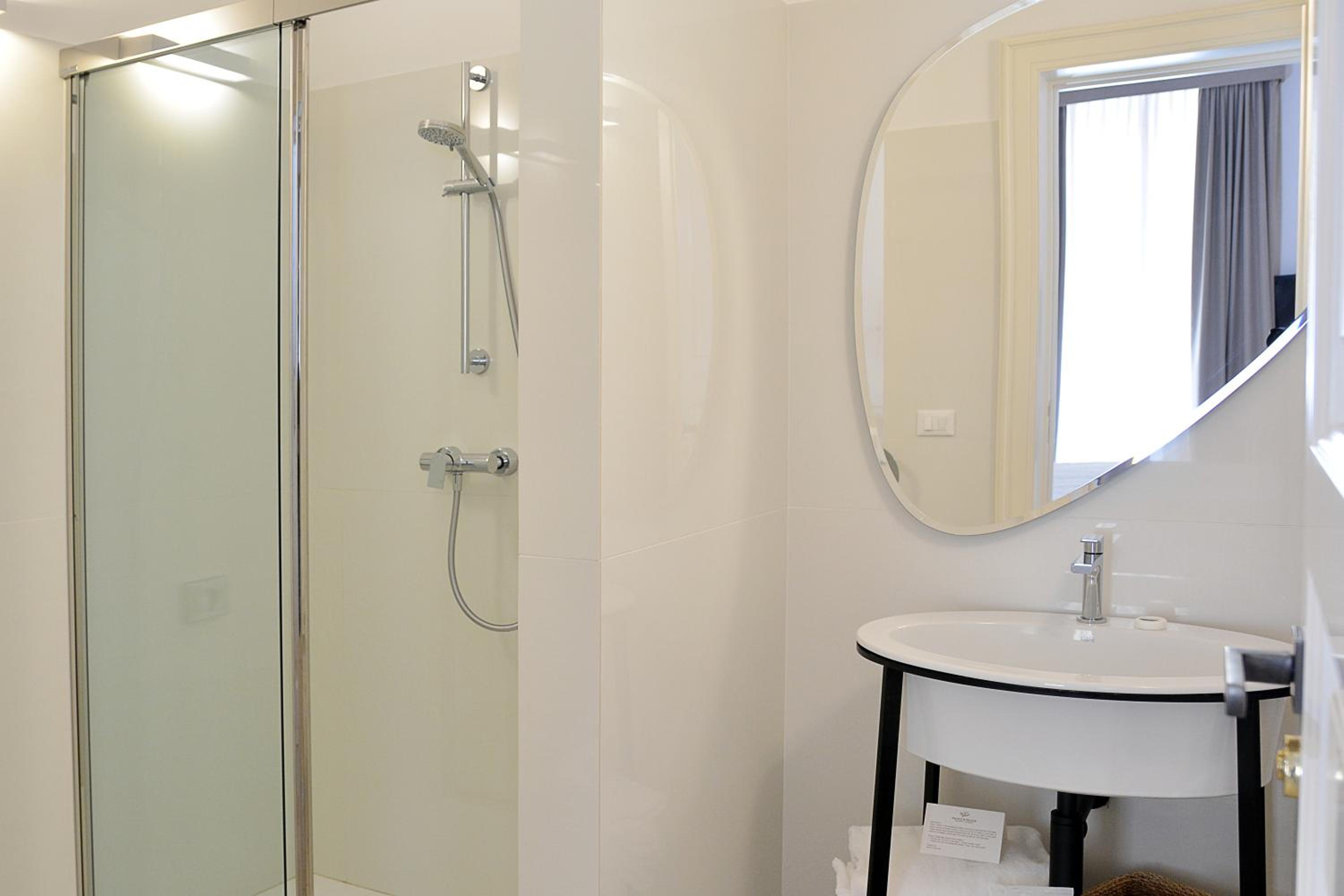 Premium Double Room - Photo 4