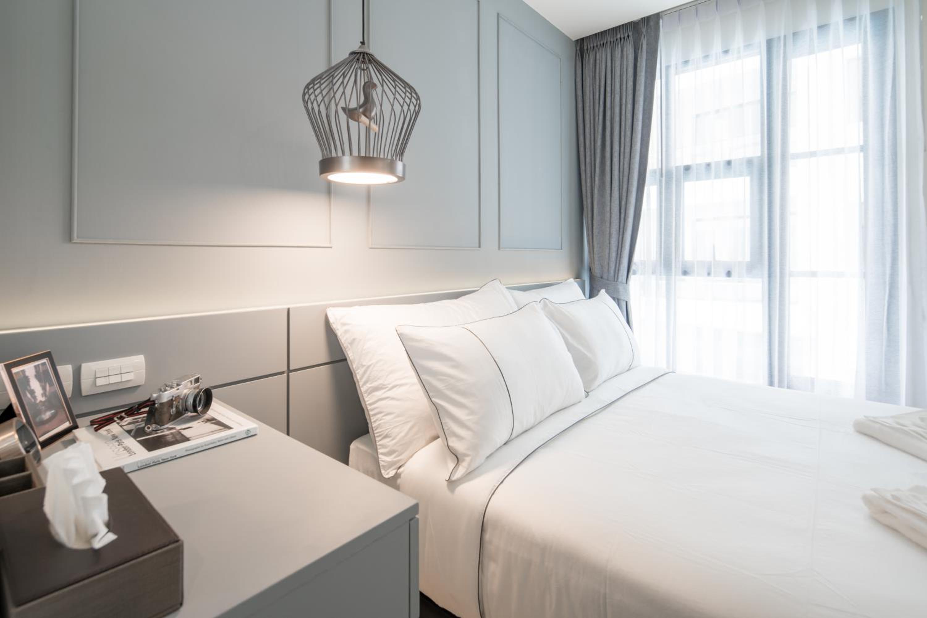 Deluxe Double or Twin Room with Pool View - Photo 13