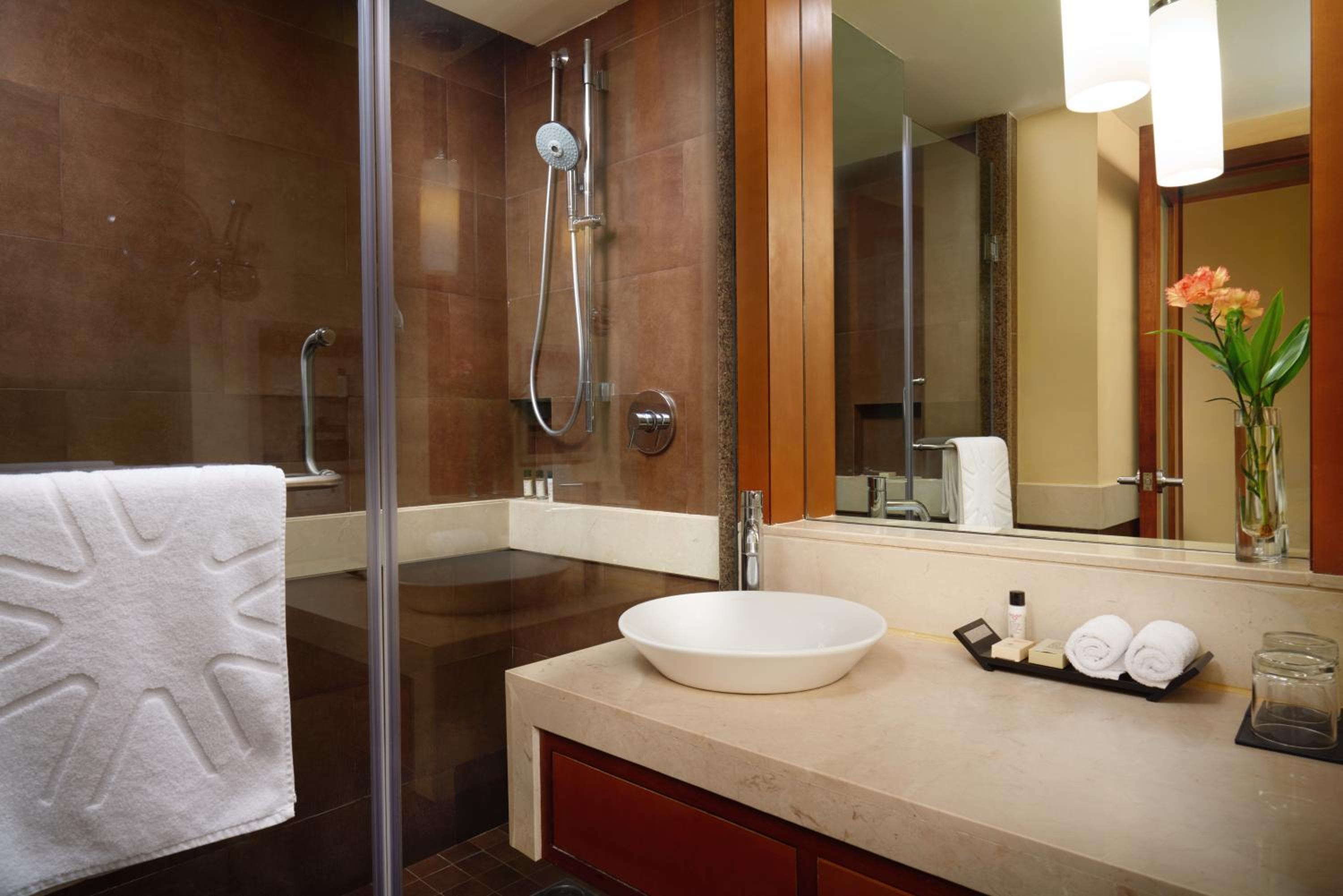 Superior King Room - Photo 3
