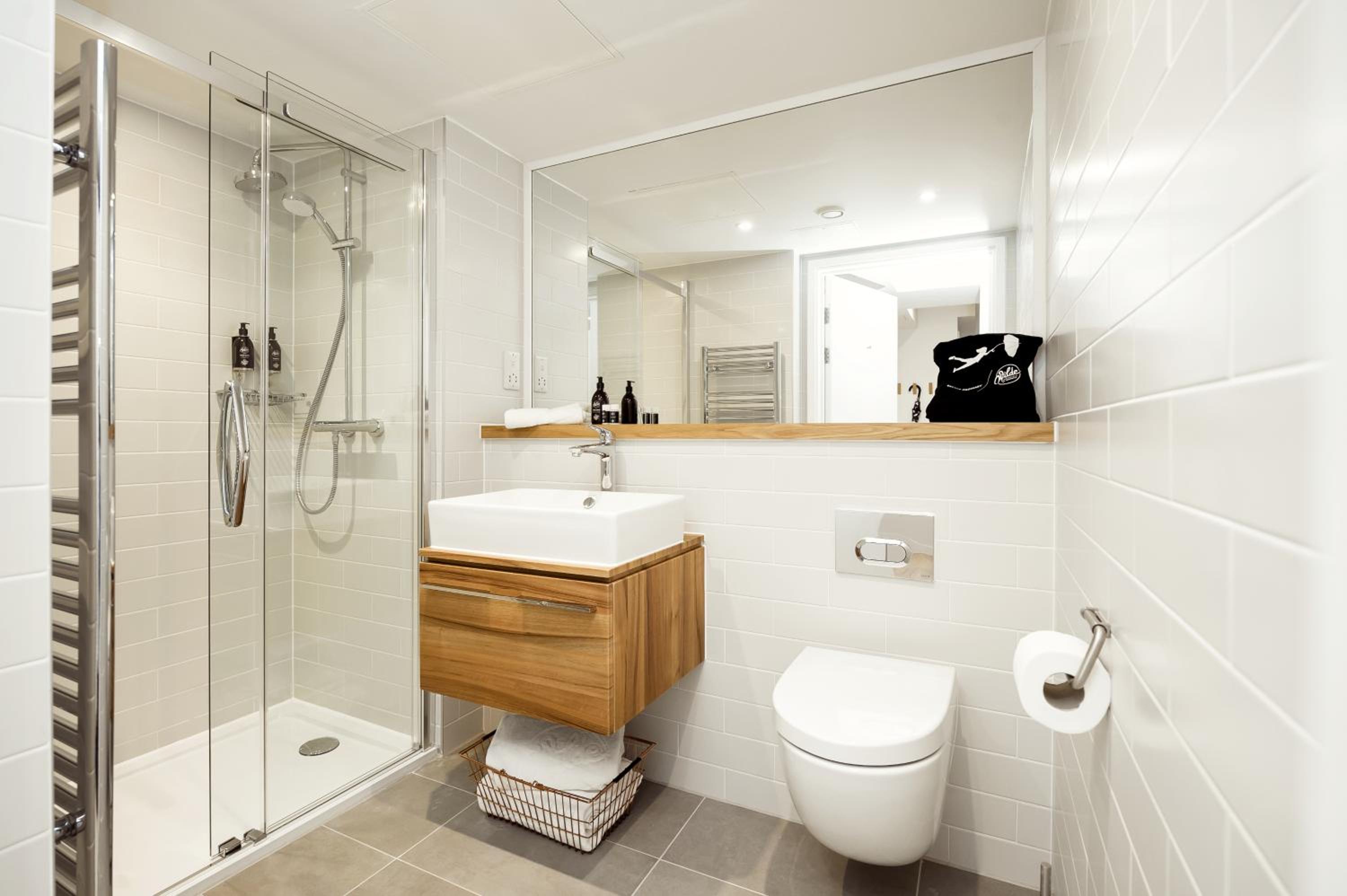 One Bedroom Open Plan thumbnail 6