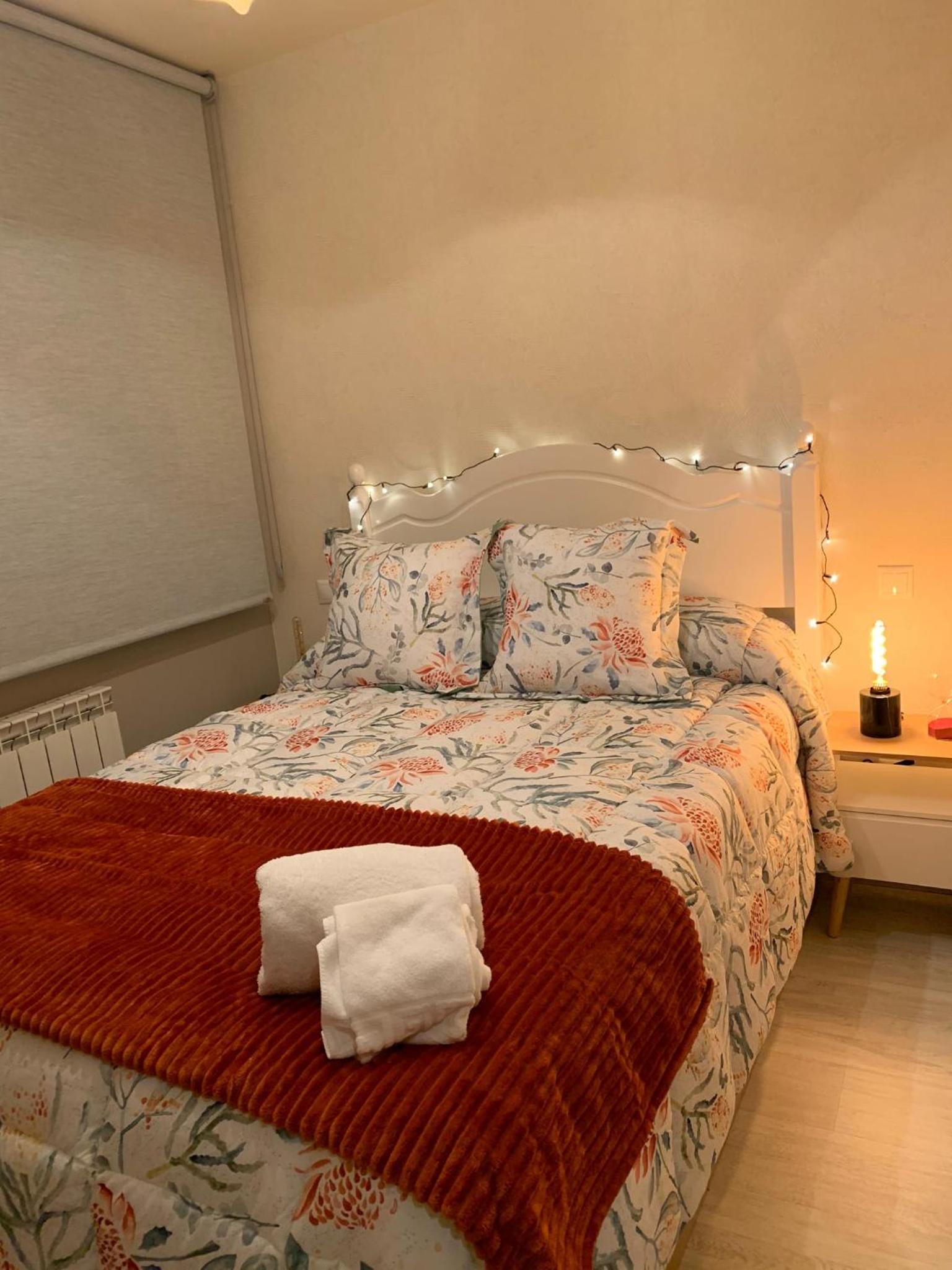 Two-Bedroom Apartment - Photo 3