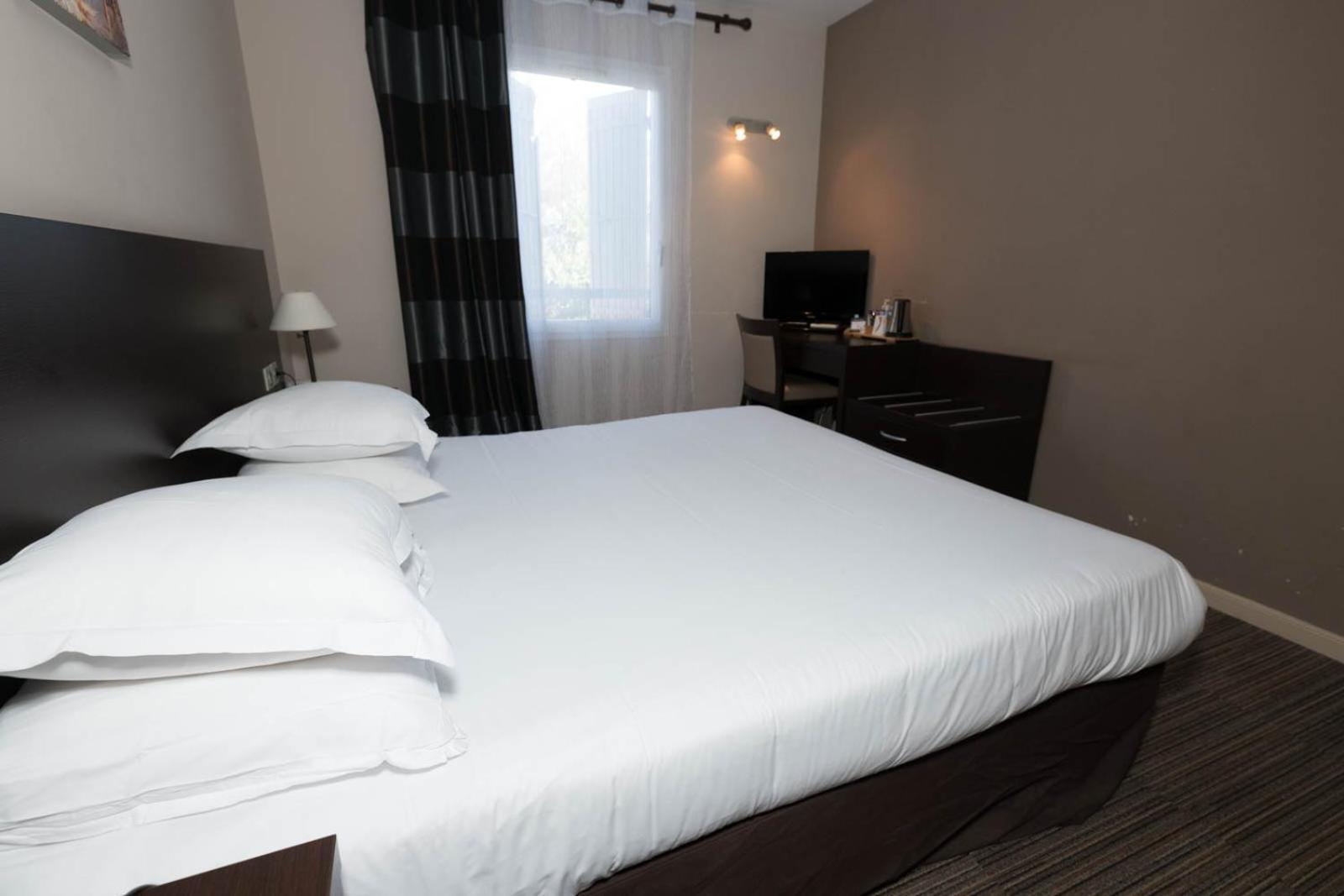 Classic Double Room - Photo 4