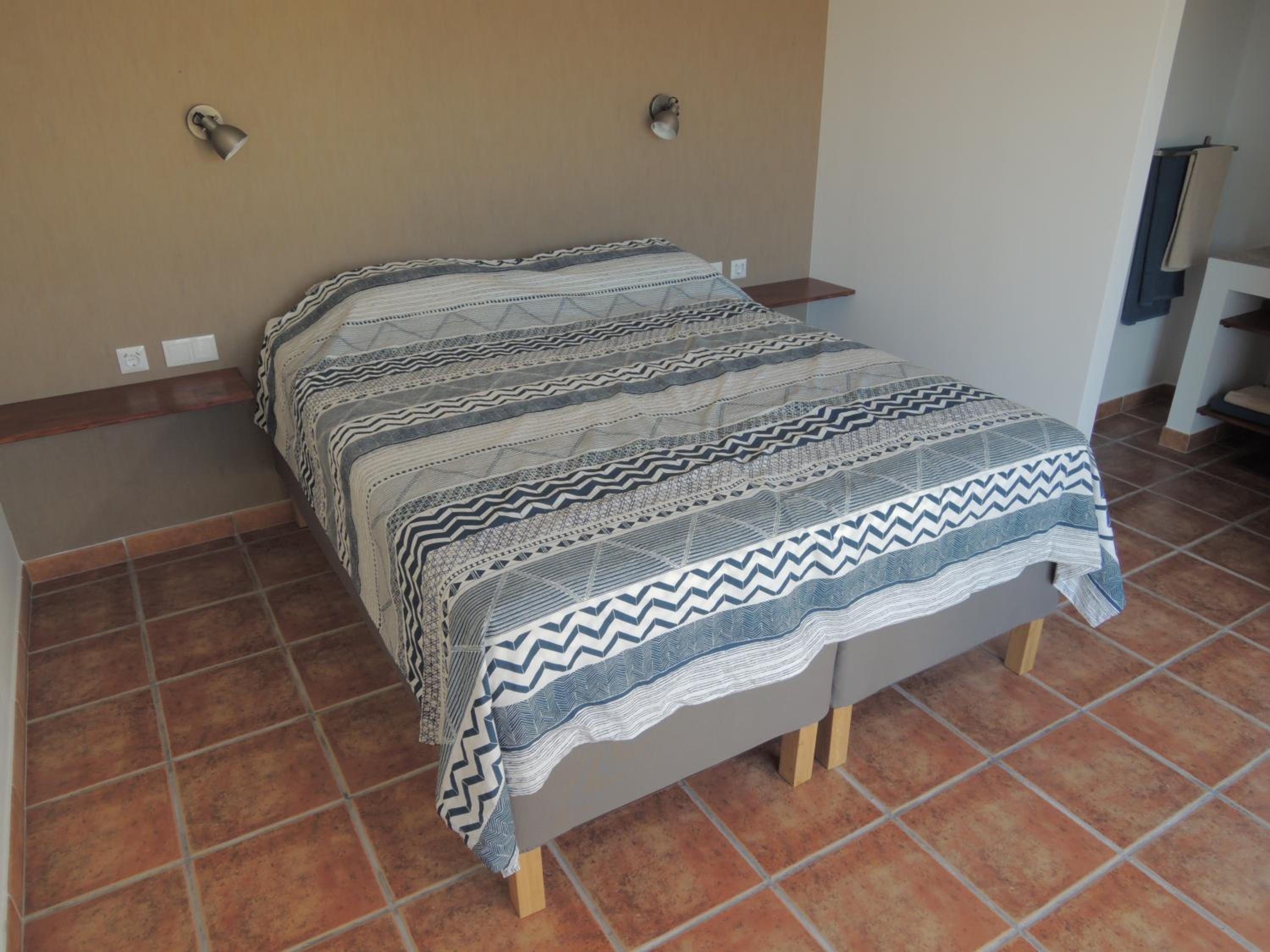 Double Room with Private Bathroom photo 3