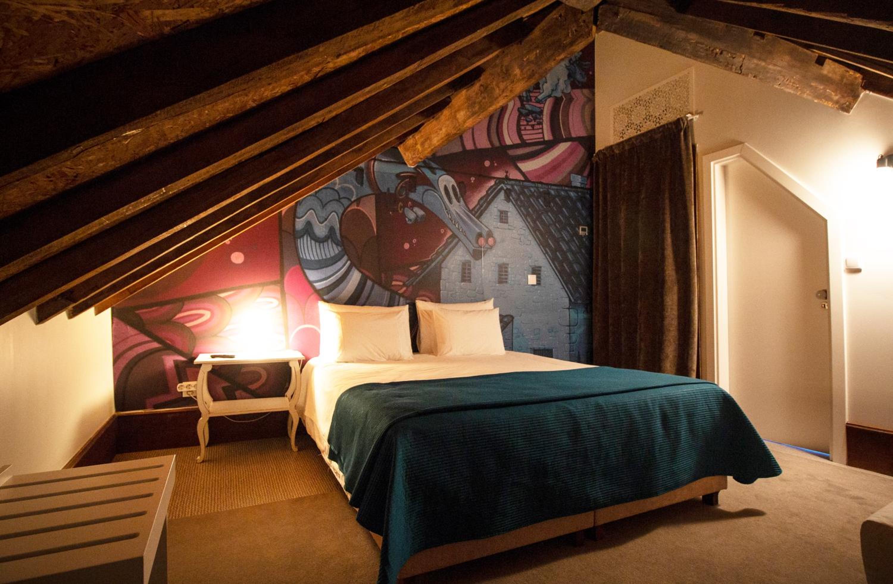 Double or Twin Room - Photo 4