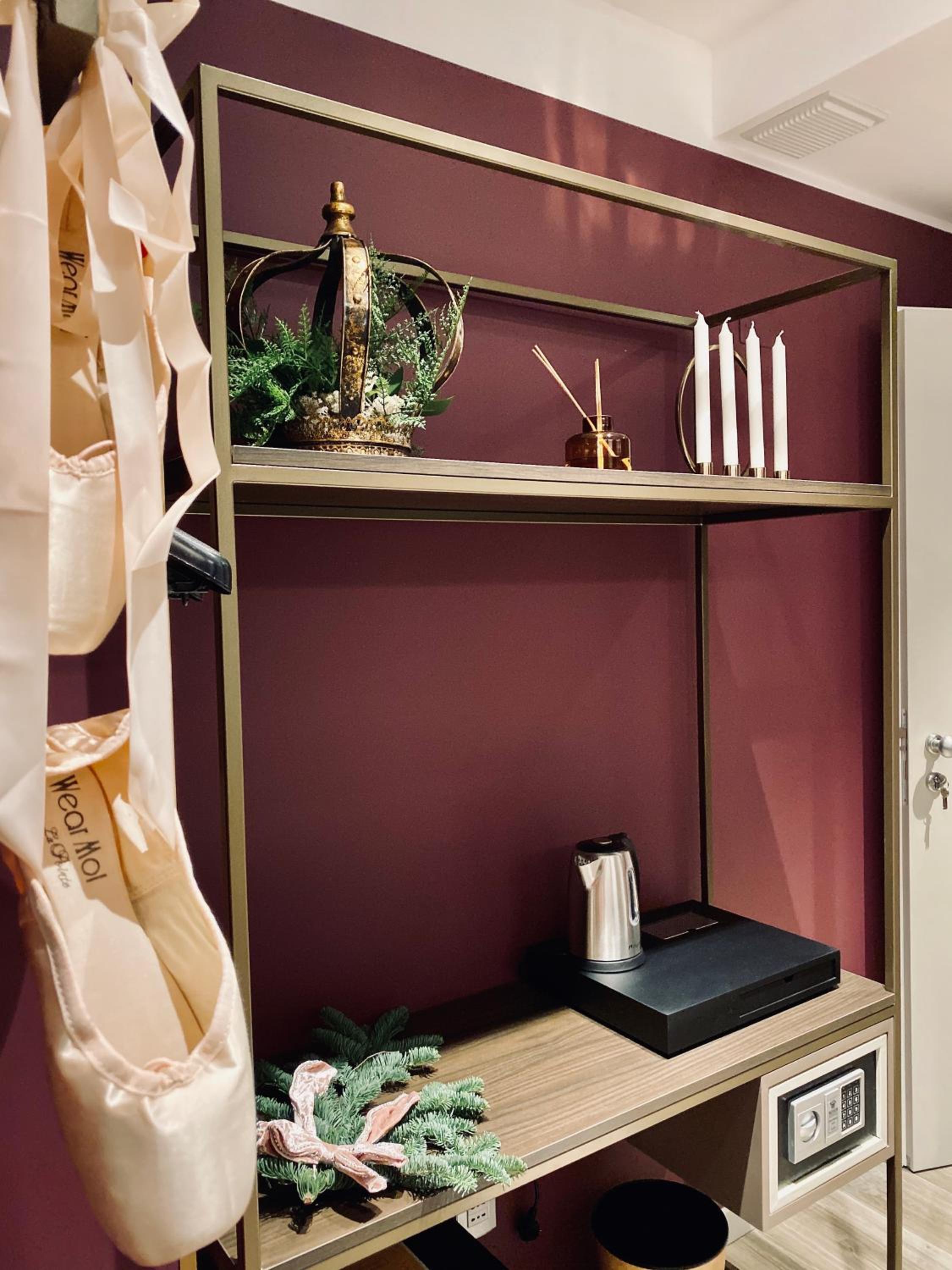 Quadruple Room - Photo 13
