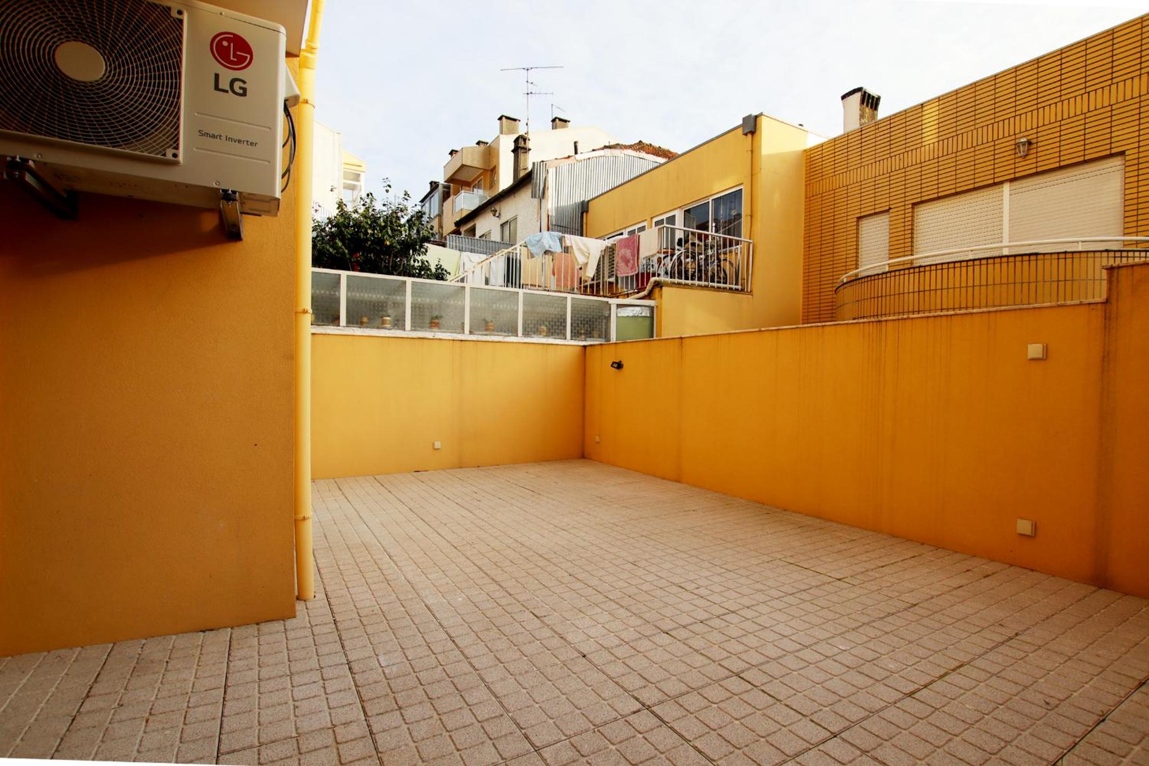 Apartment - Ground Floor - Photo 11