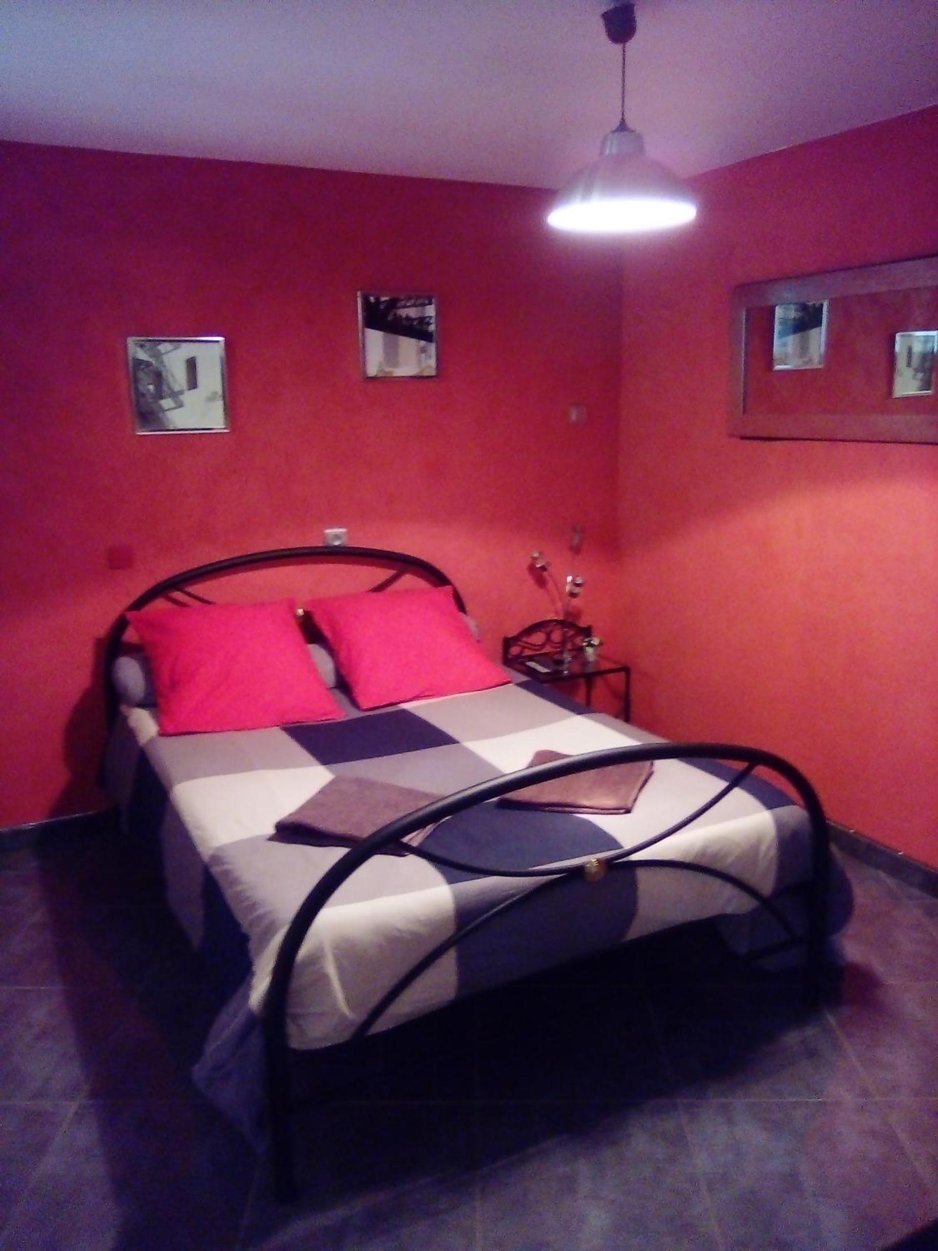 Double Room with Private Bathroom photo 1