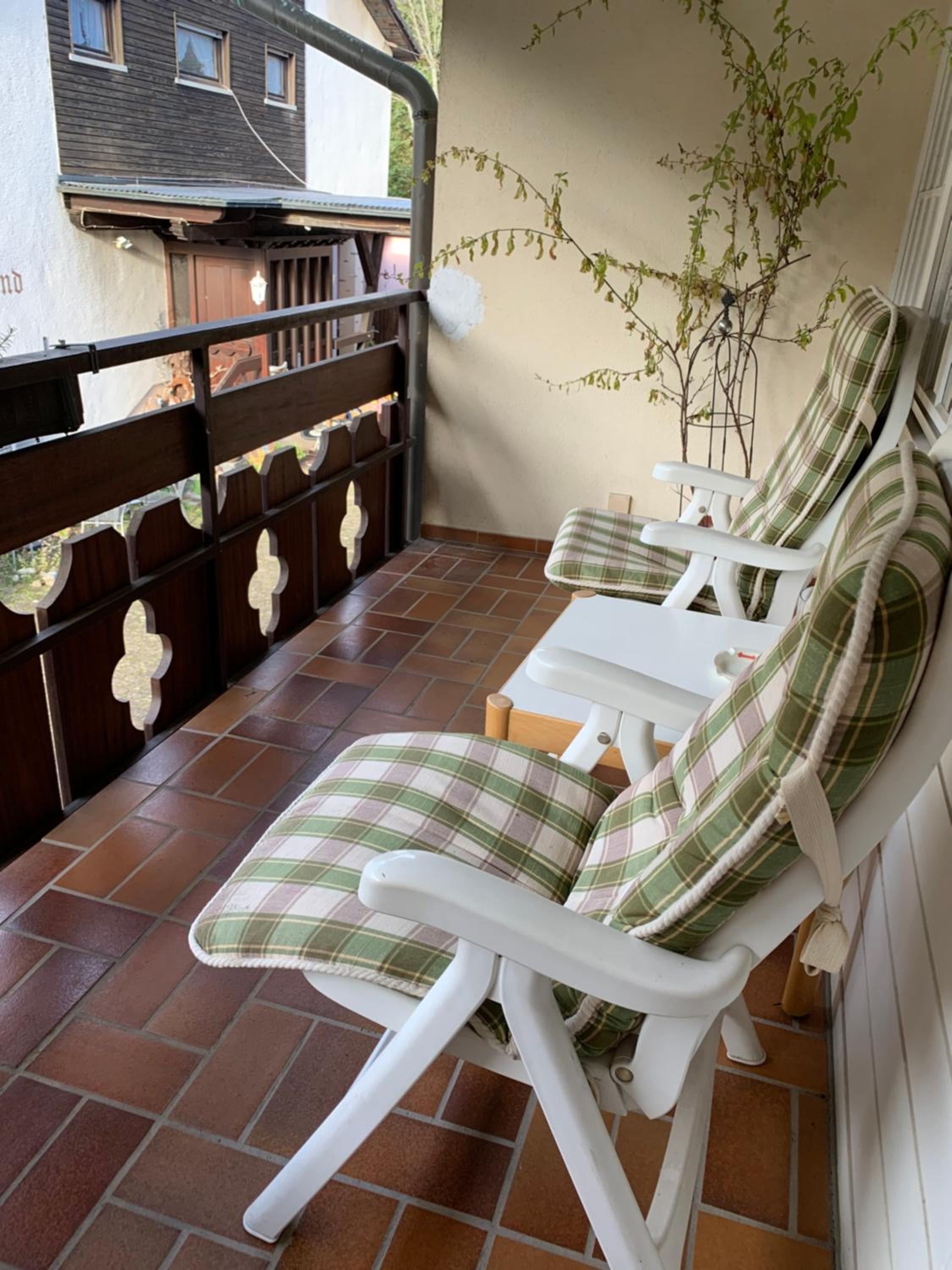 Junior Suite with Balcony - Photo 5