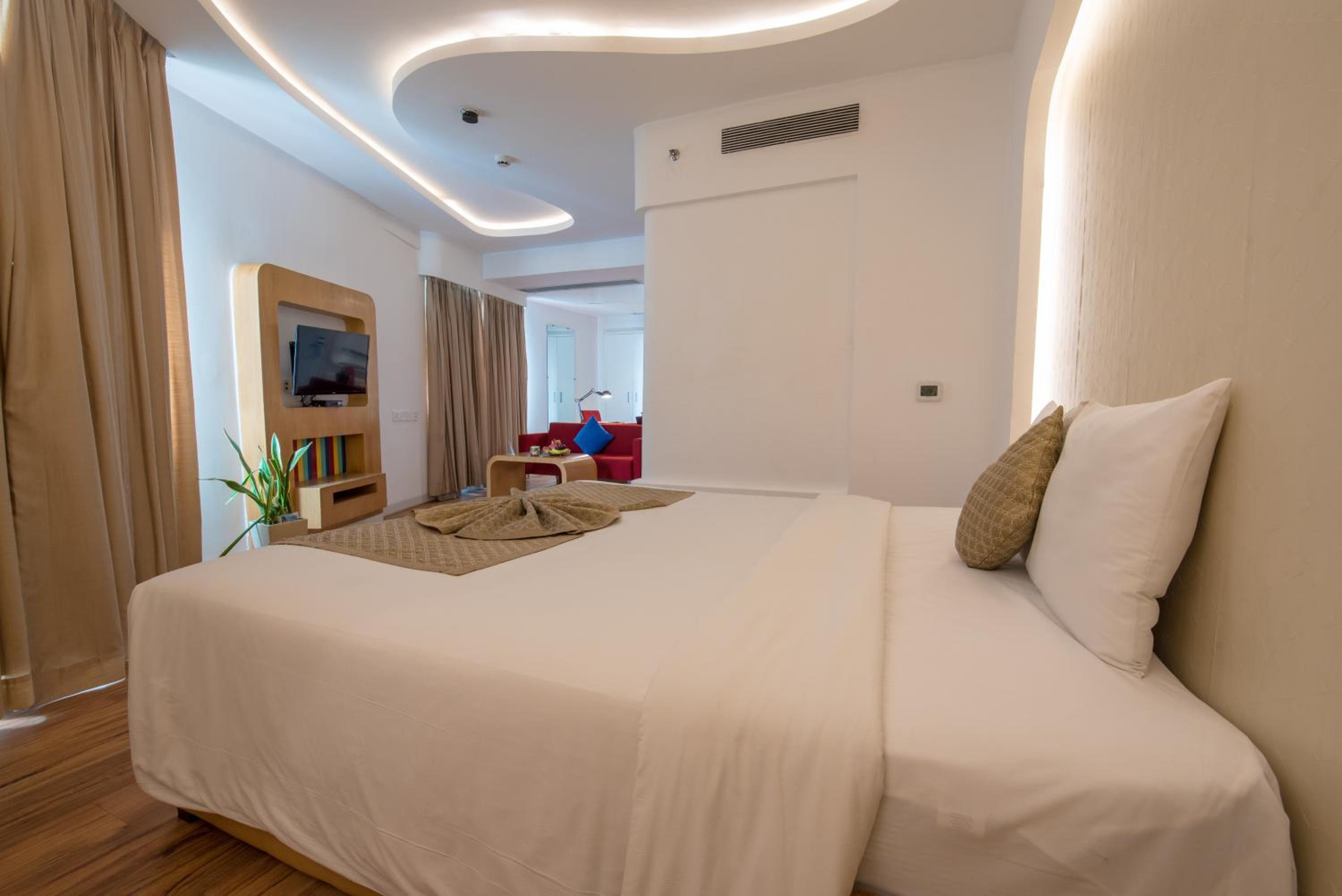 Junior Suite thumbnail 6