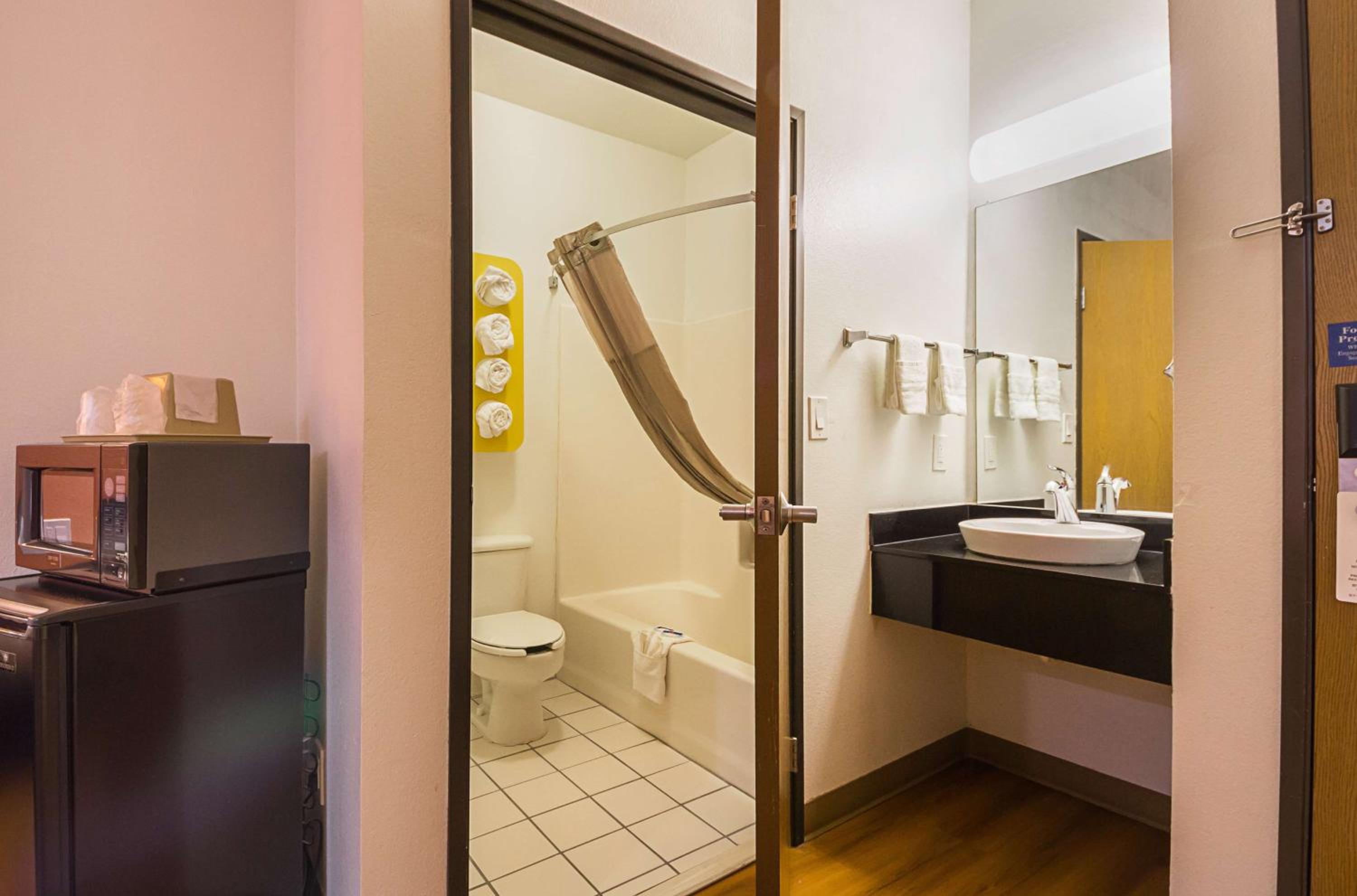 Motel 6 Dallas – Irving DFW Airport South, 사진 2
