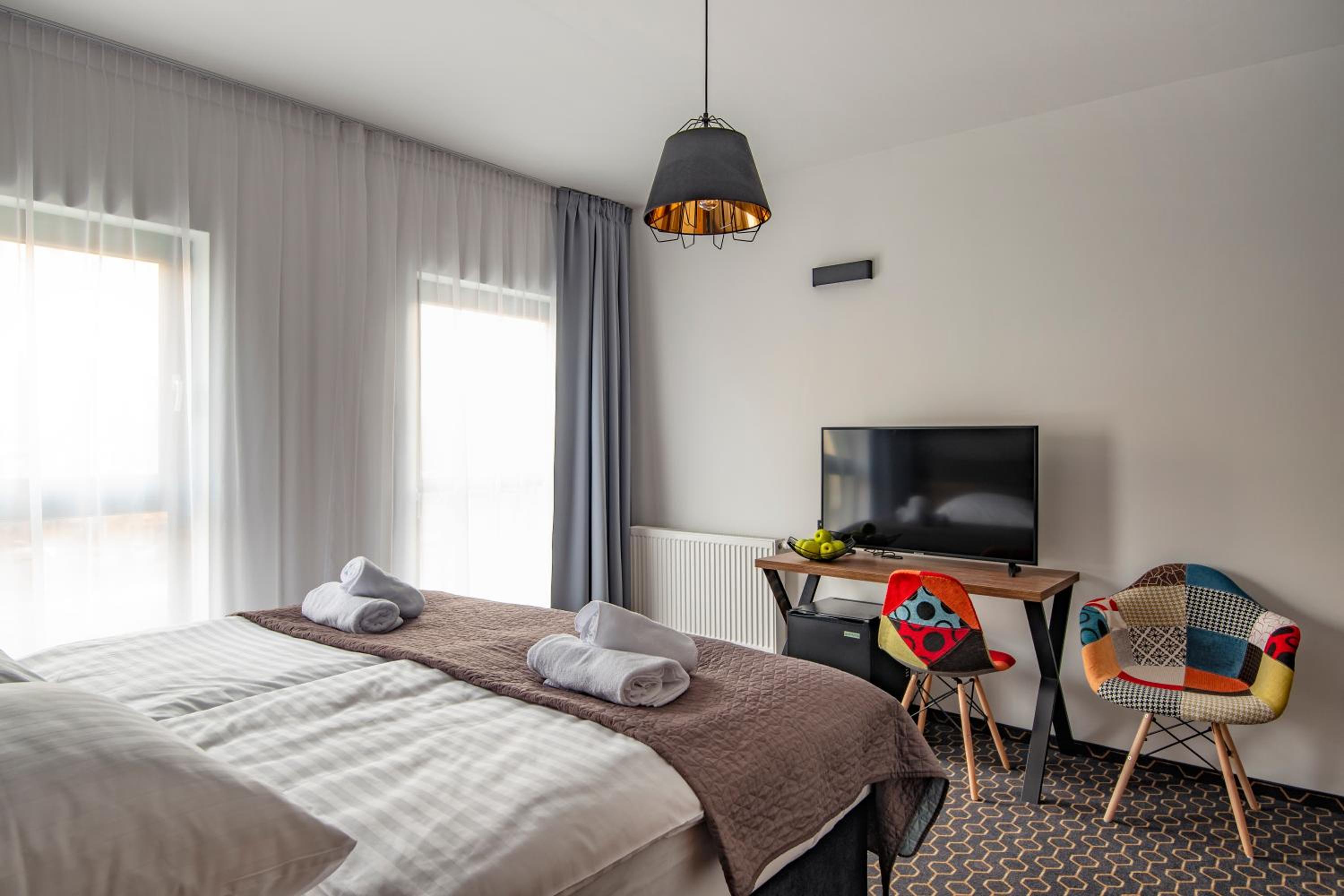 Standard Double or Twin Room - Photo 4