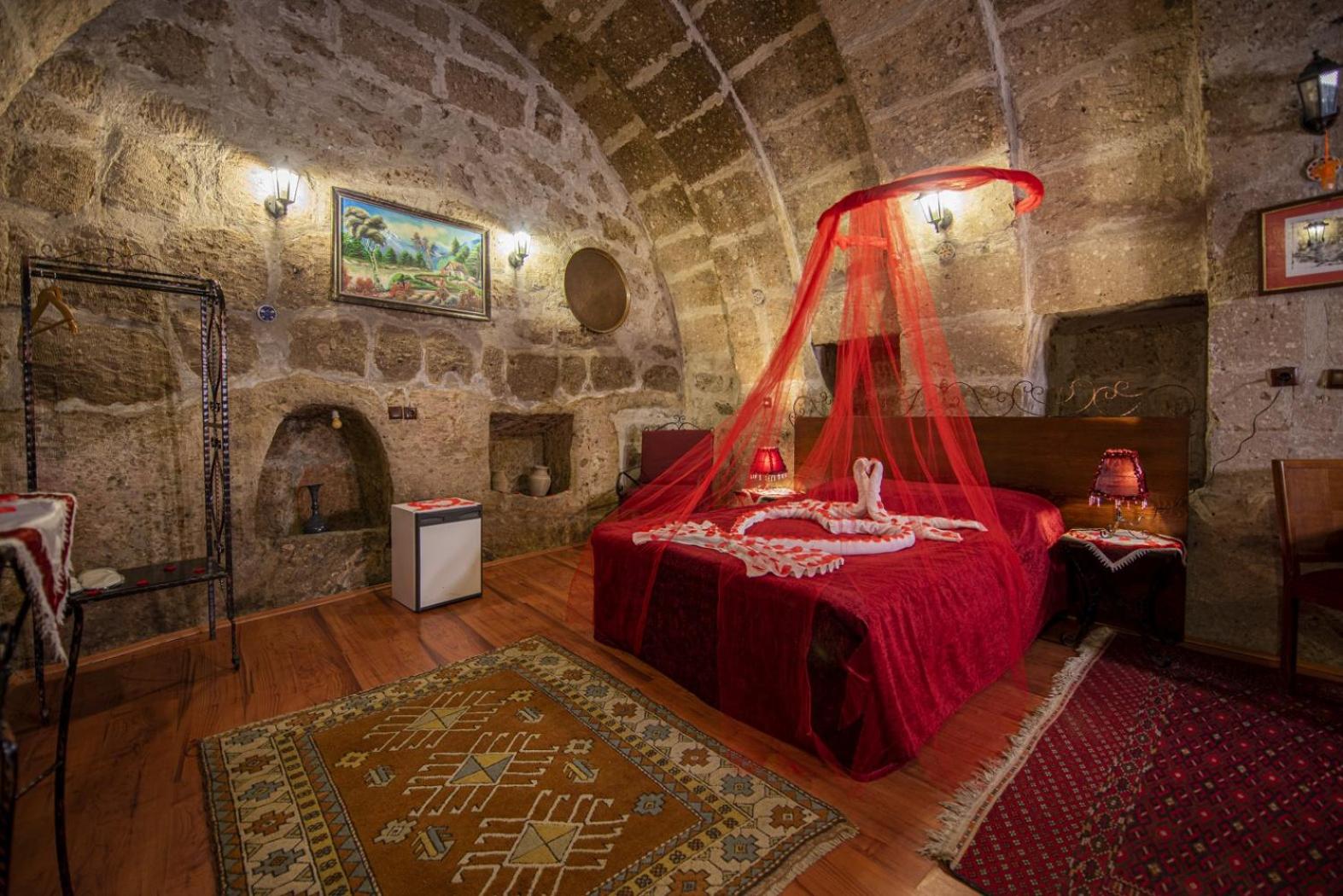 Triple Cave Room - Photo 36