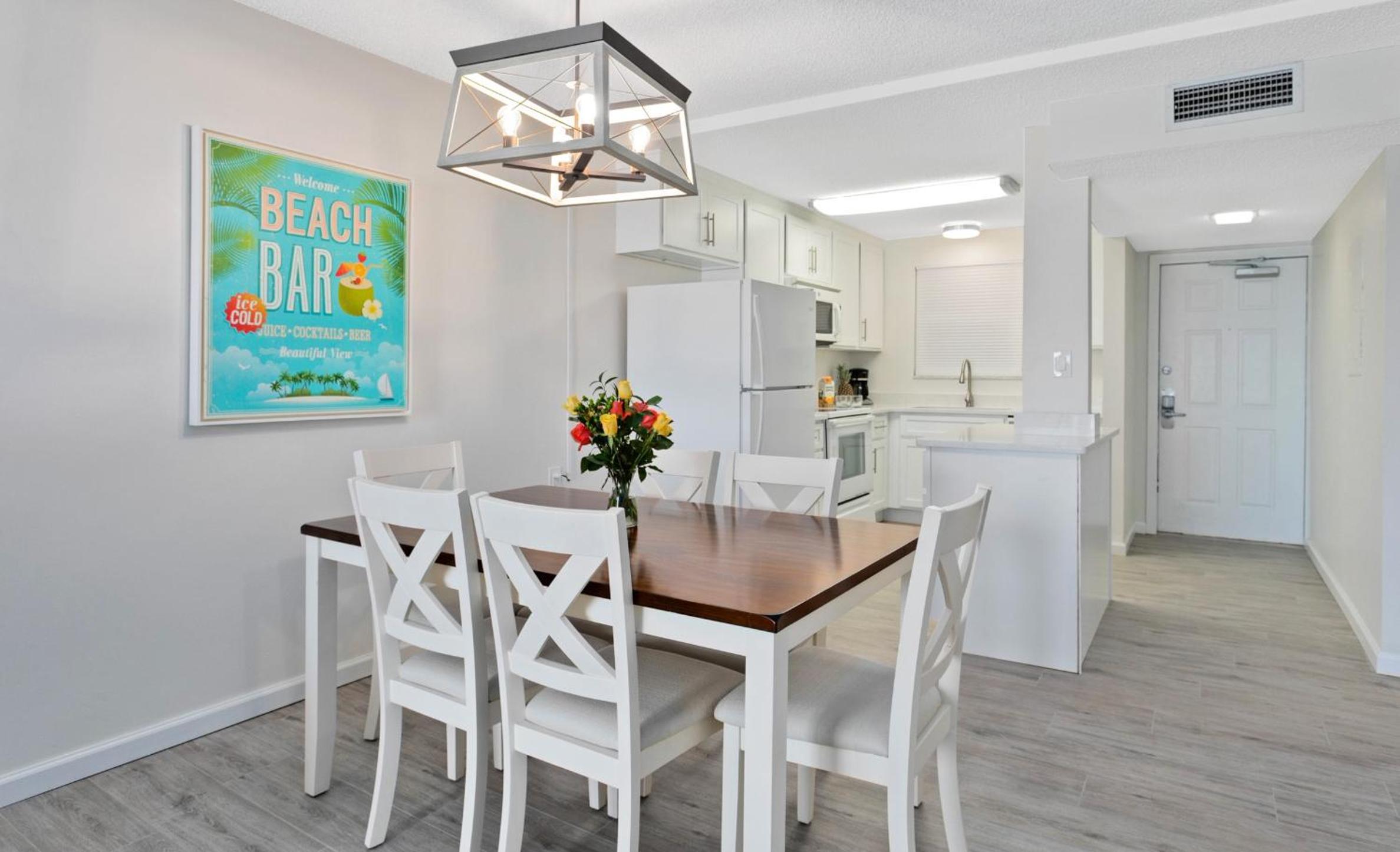 Deluxe Two-Bedroom Apartment - Oceanfront - Unit #222 photo 3