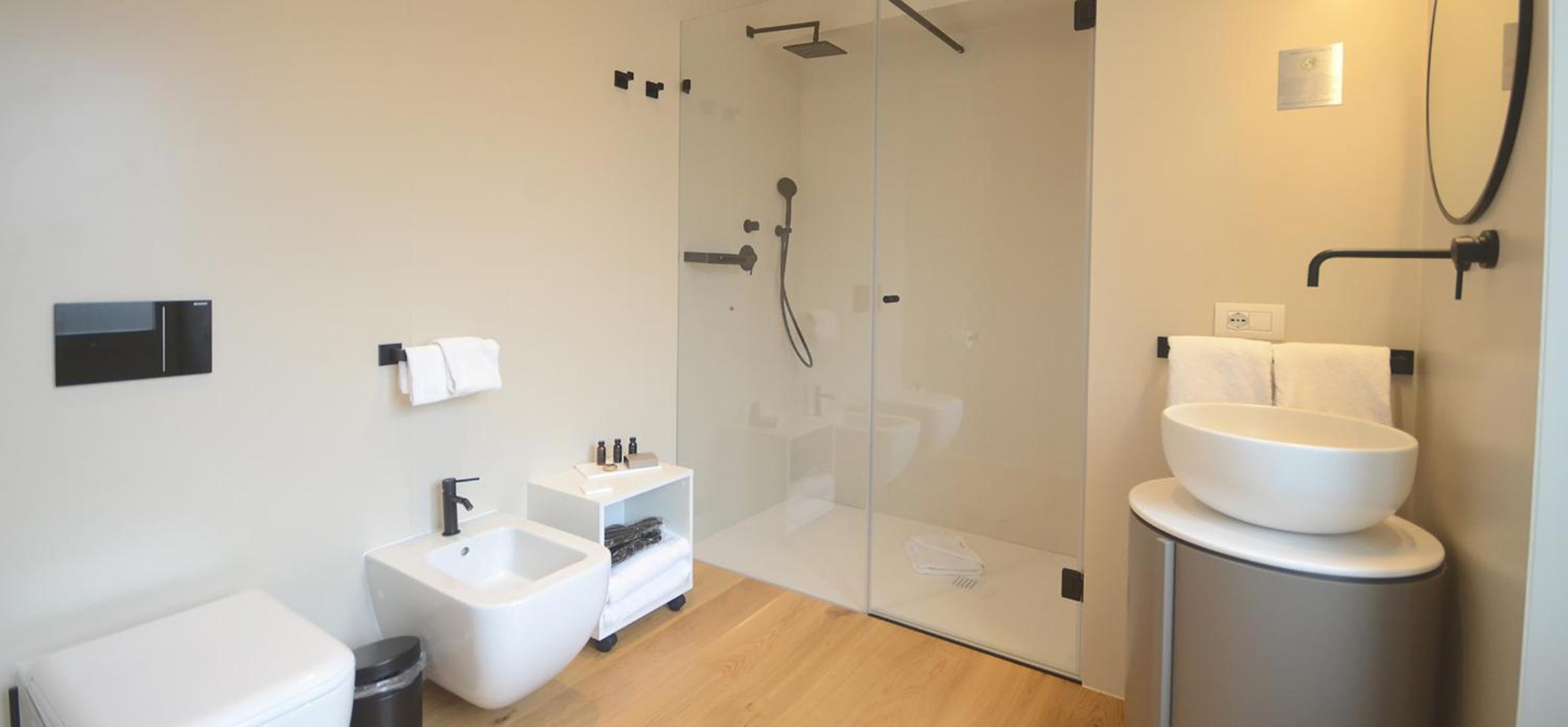 Junior Suite - Photo 11