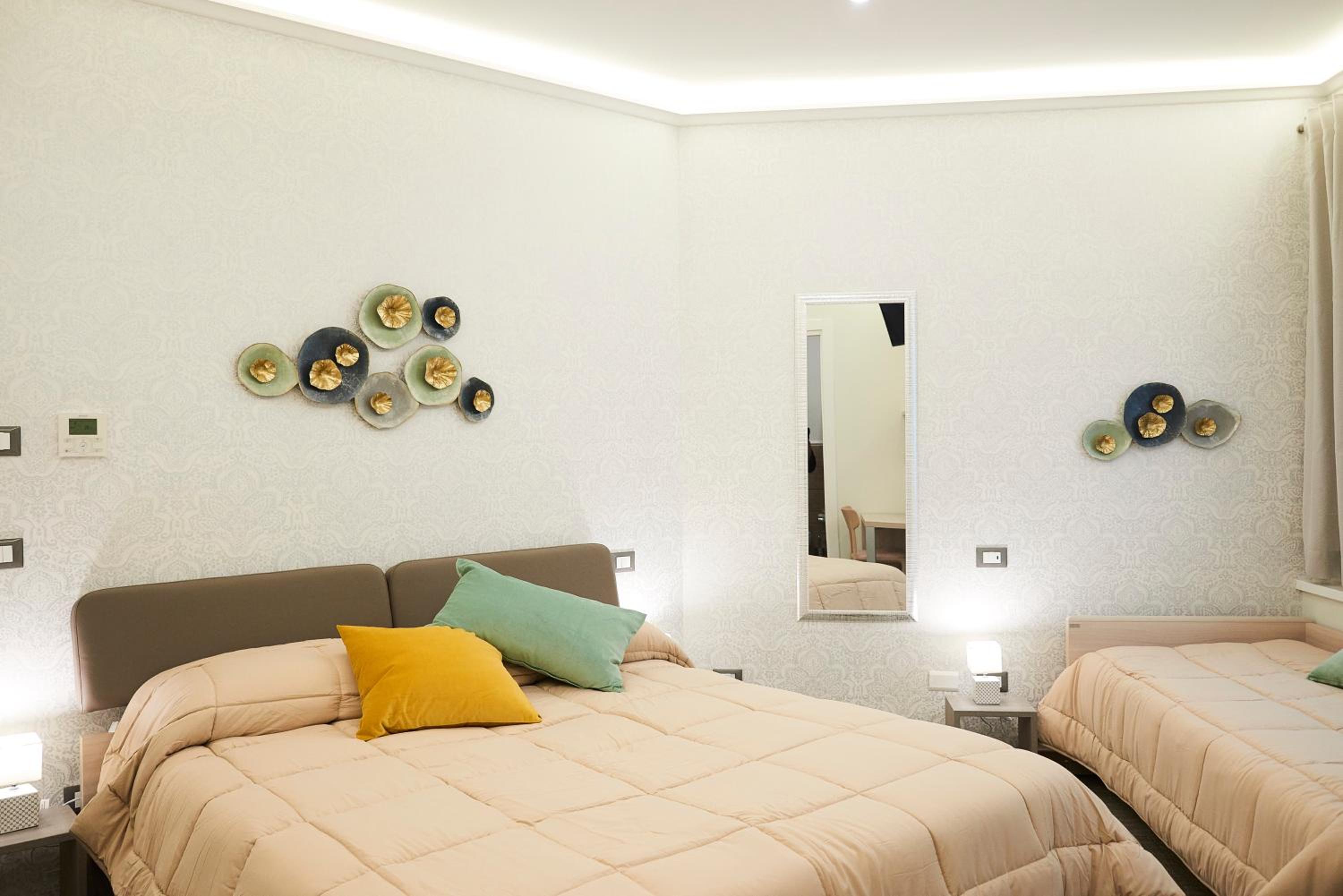 Deluxe Double Room with Extra Bed