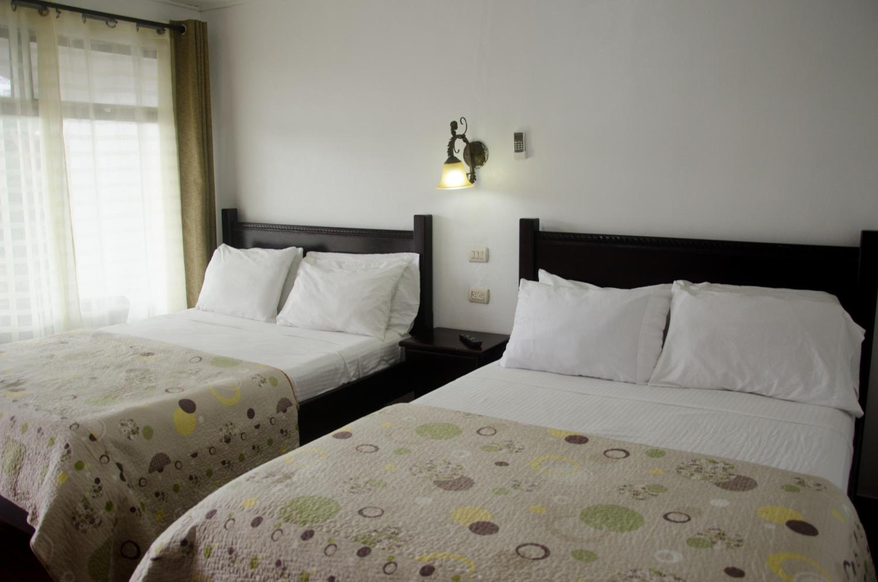 Quadruple Room with Bathroom