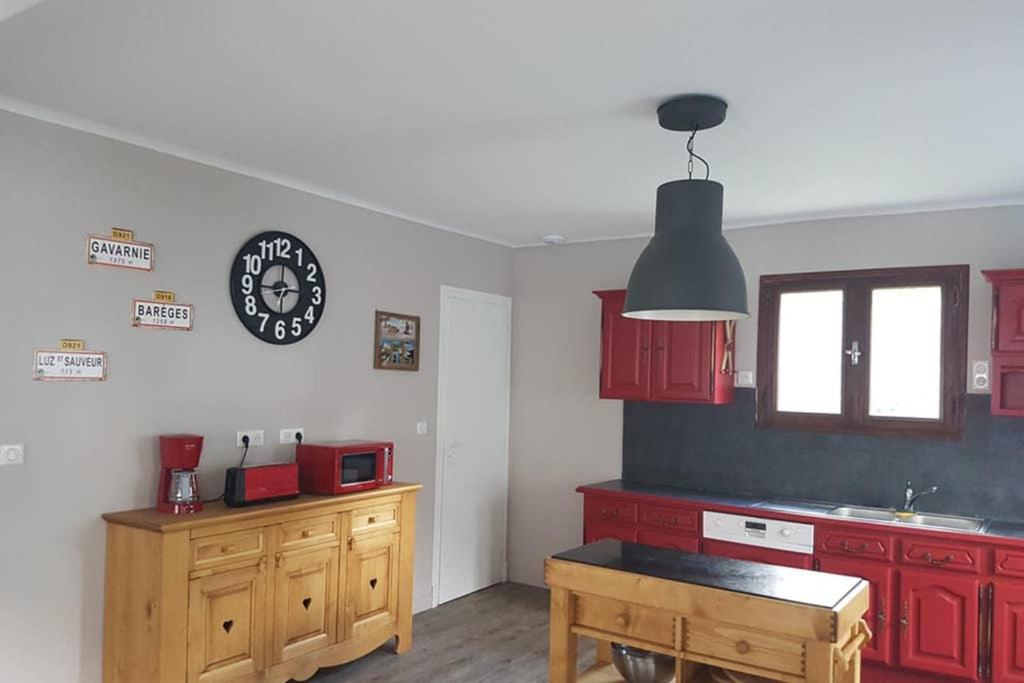 Seven-Bedroom House