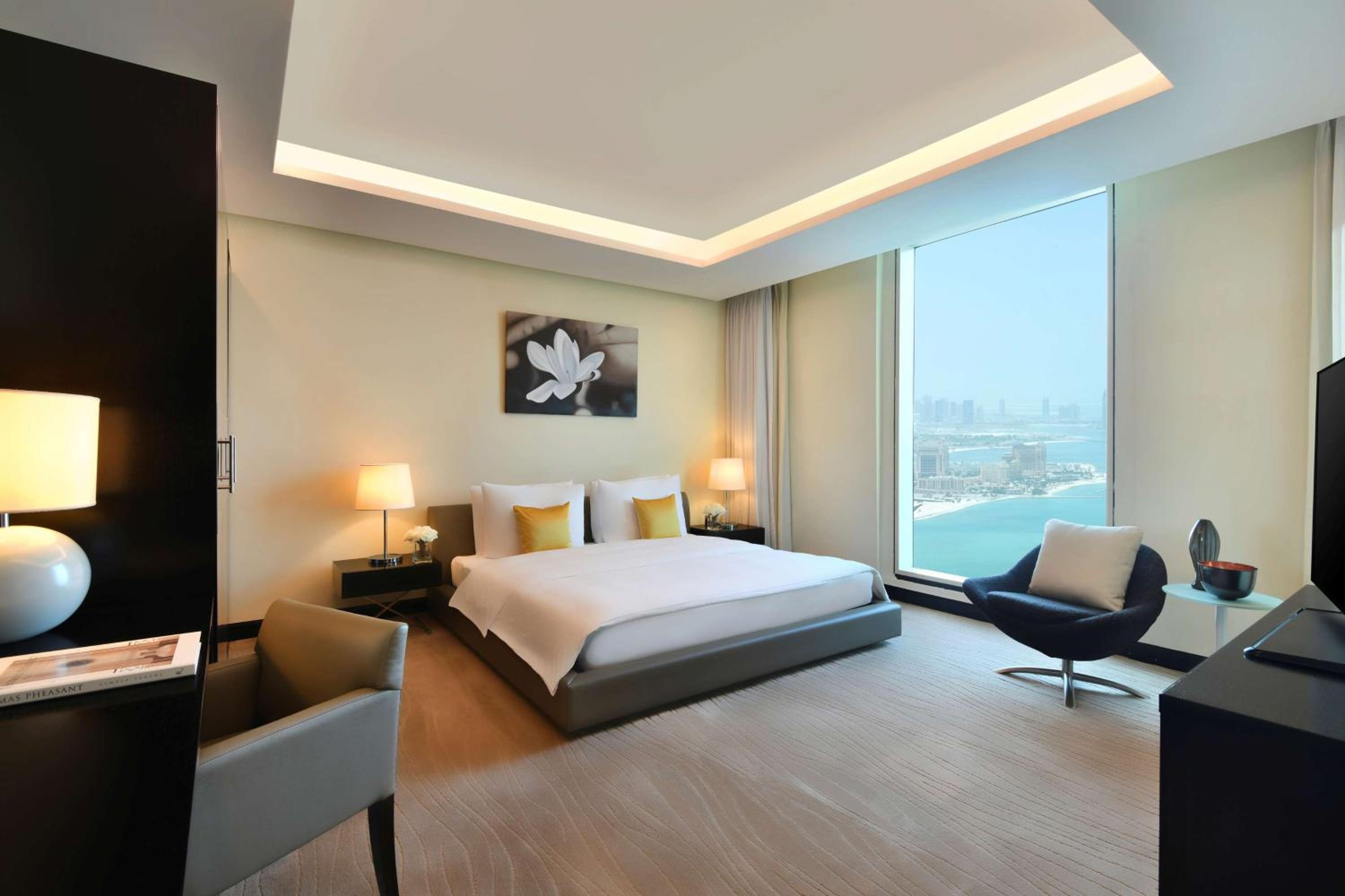 Superior Four Bedroom Suite - Photo 10