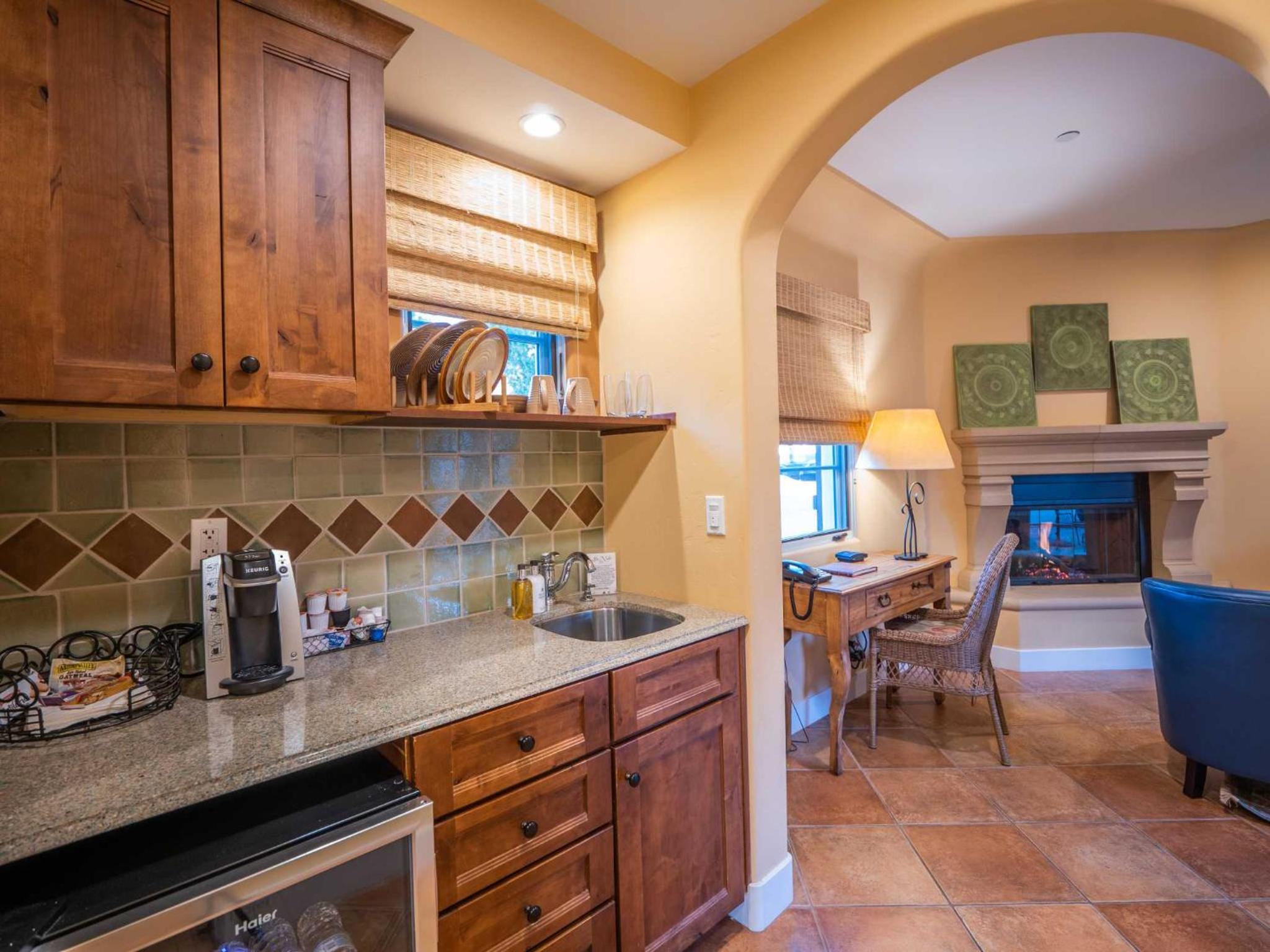 Luxury Suite 7 photo 2