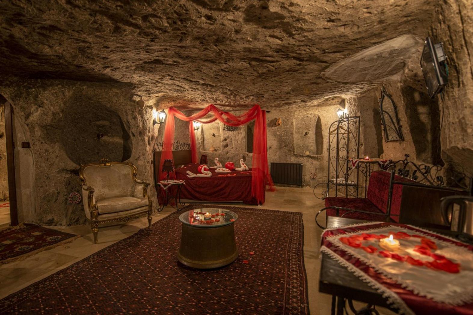Triple Cave Room - Photo 21
