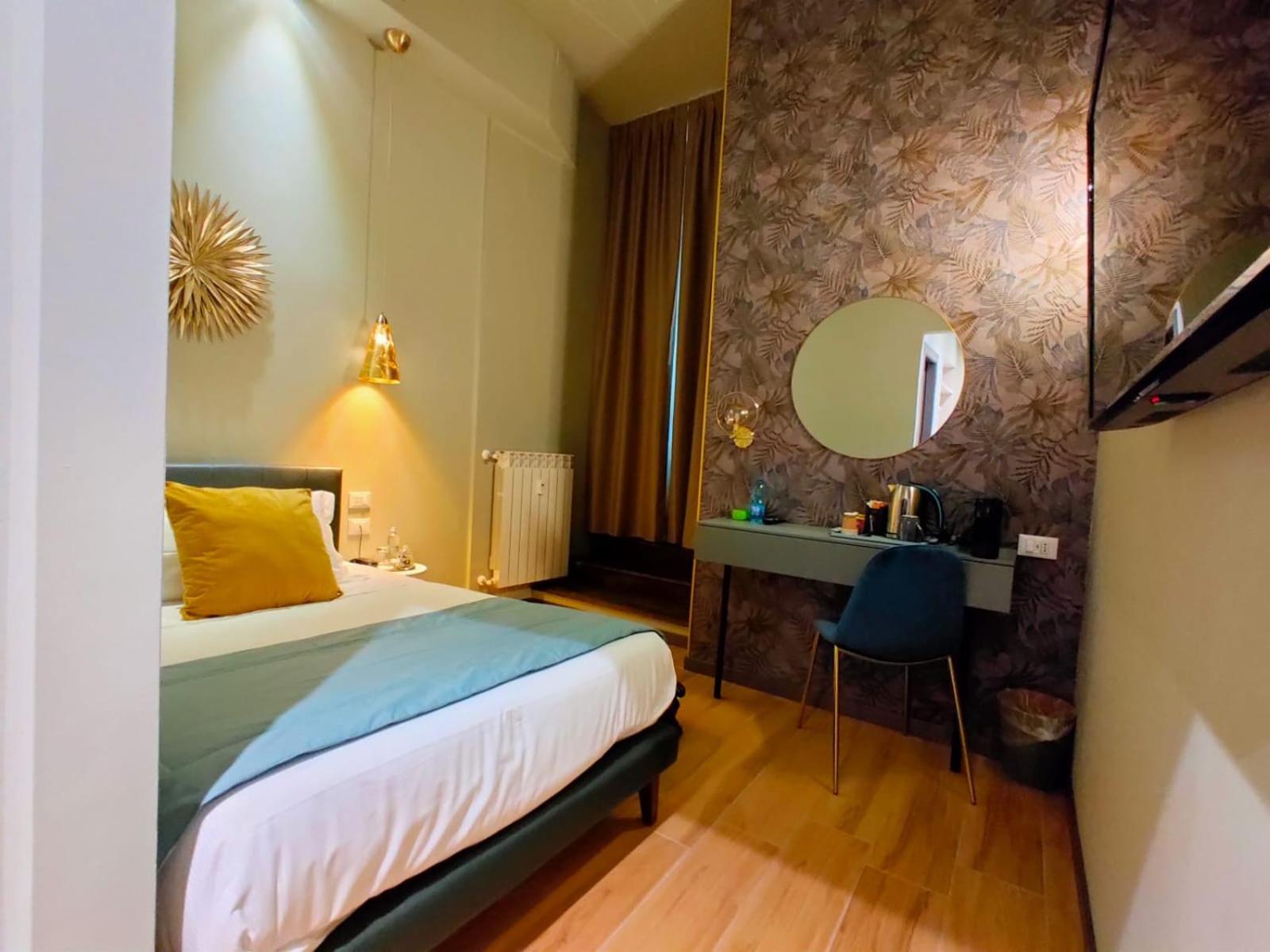 Deluxe Single Room
