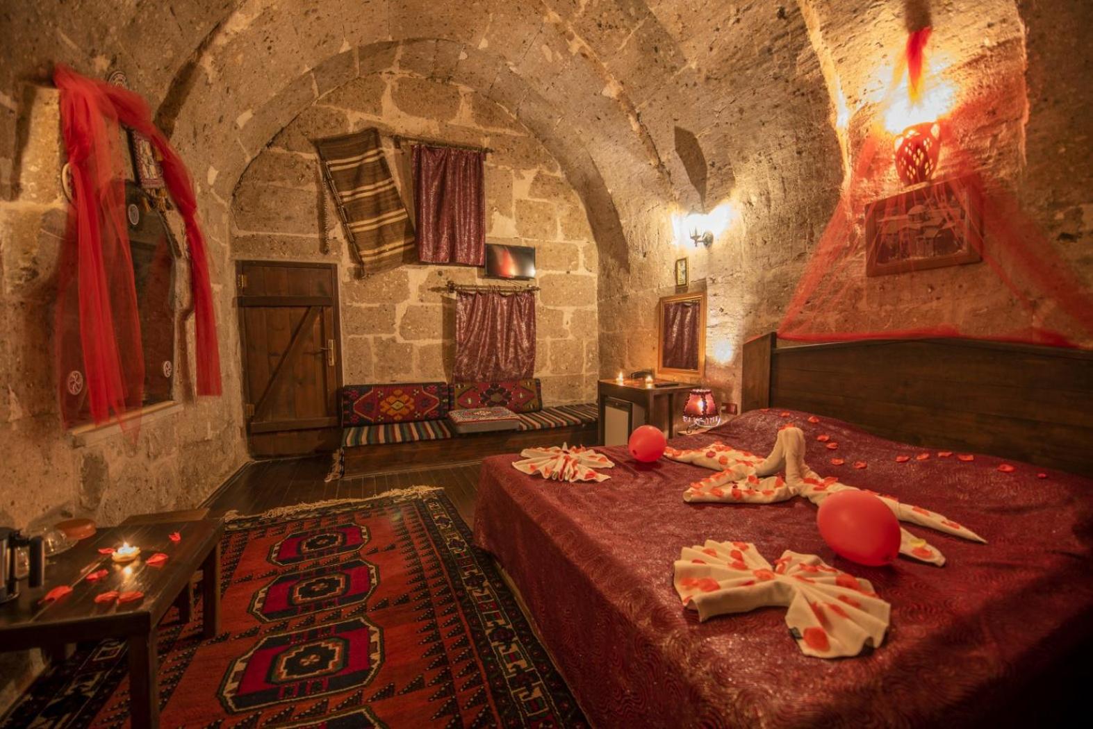 Triple Cave Room - Photo 15