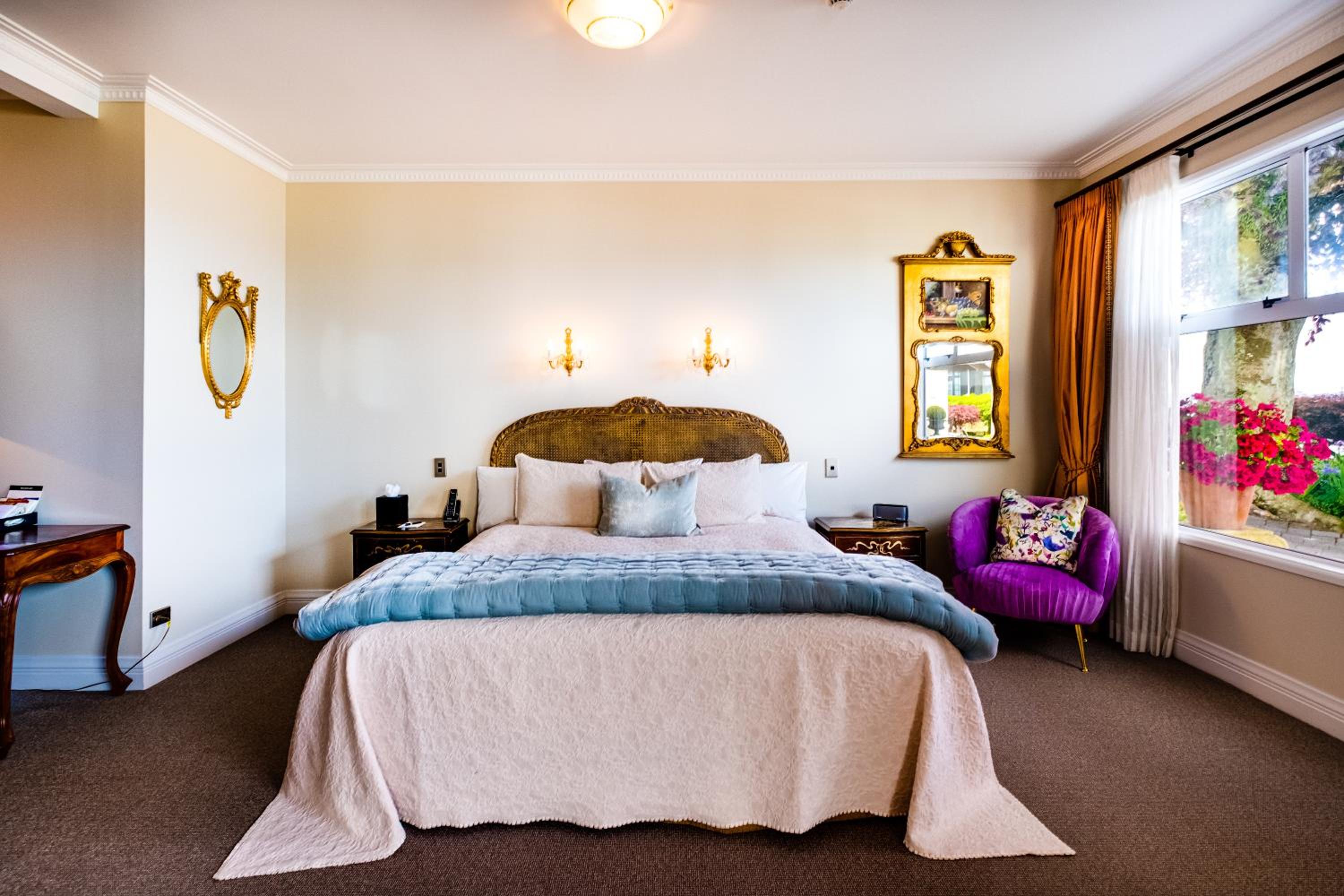 Lake View Lodge Suite - Photo 30