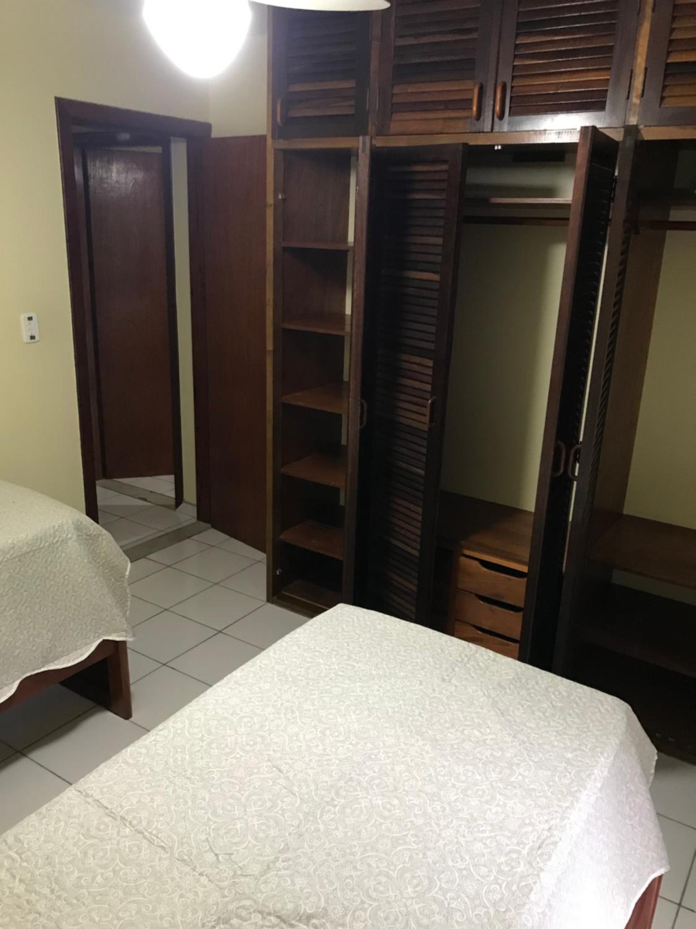 Two-Bedroom Apartment - Photo 2