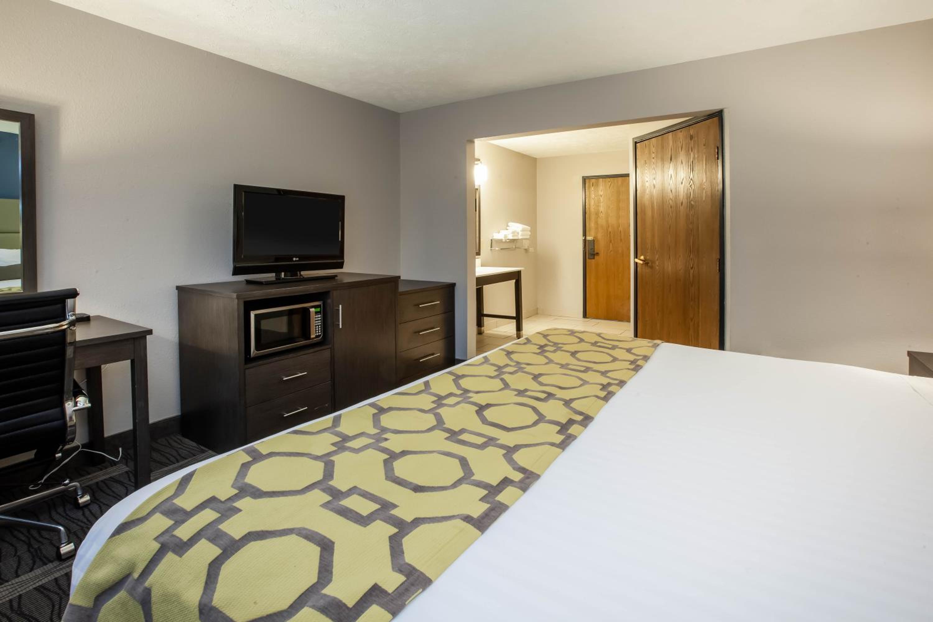 King Room - Disability Access - Non-Smoking - Photo 1