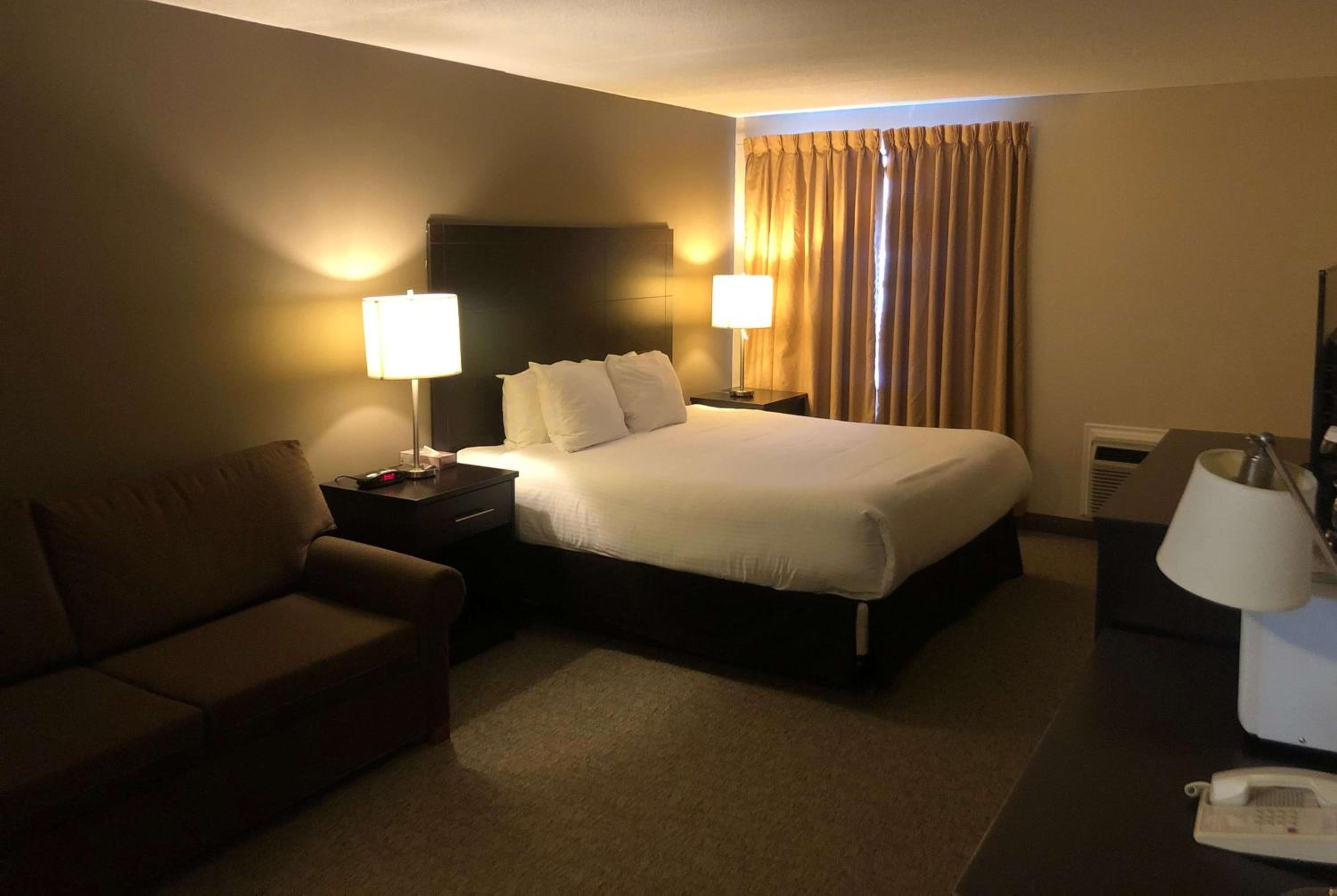 King Room - Non-Smoking