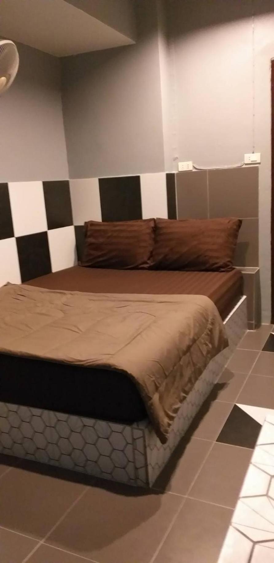 Standard Queen Room with Private Bathroom photo 1