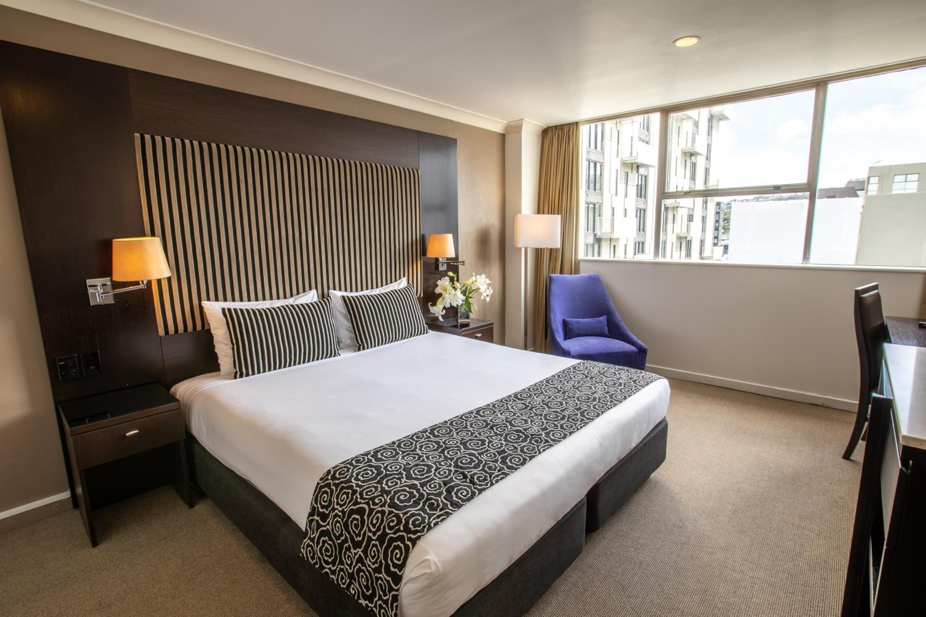 Superior Queen Room With Air Conditioning - Photo 5
