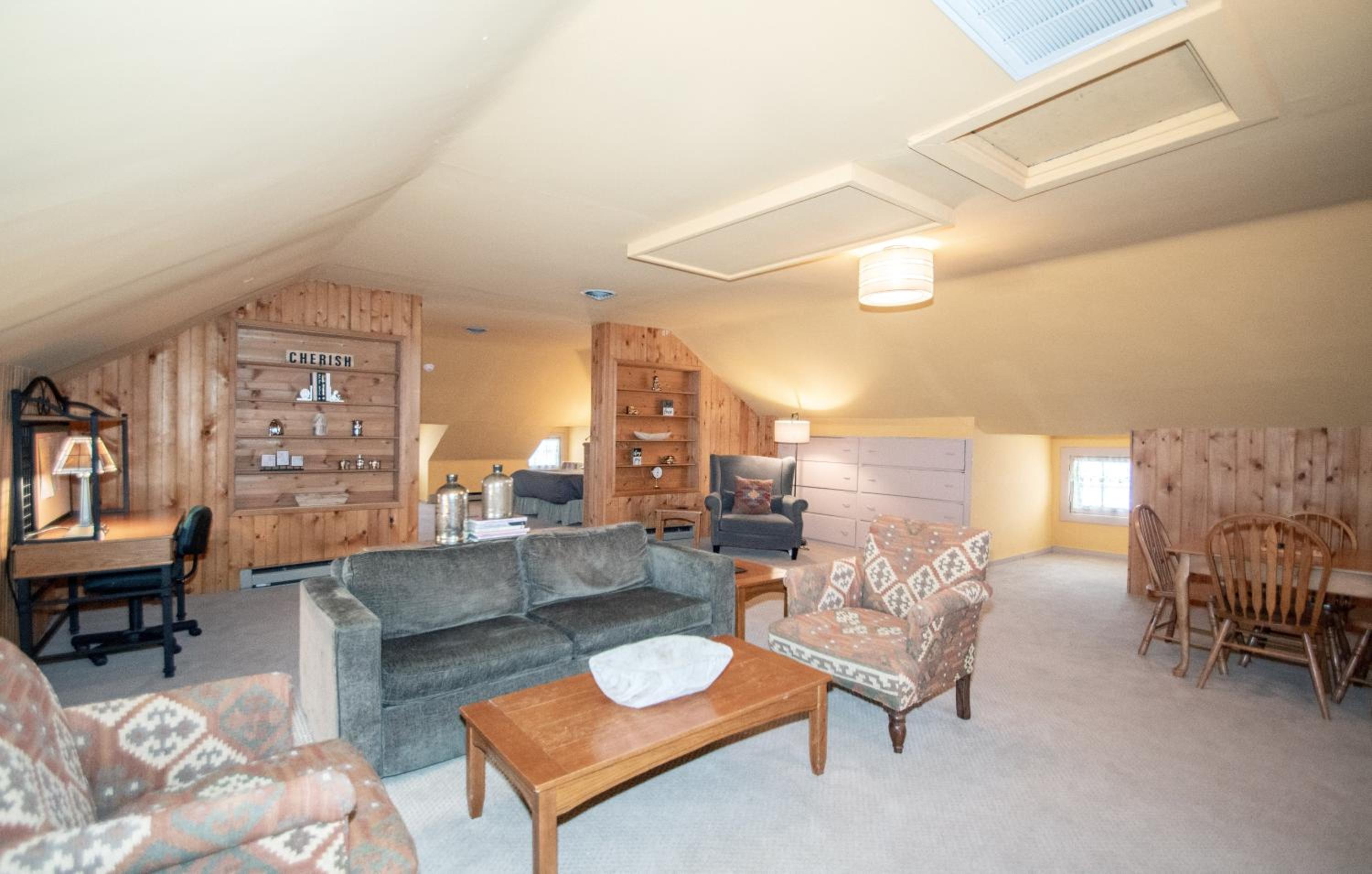 Family Suite (Hideaway) photo 1