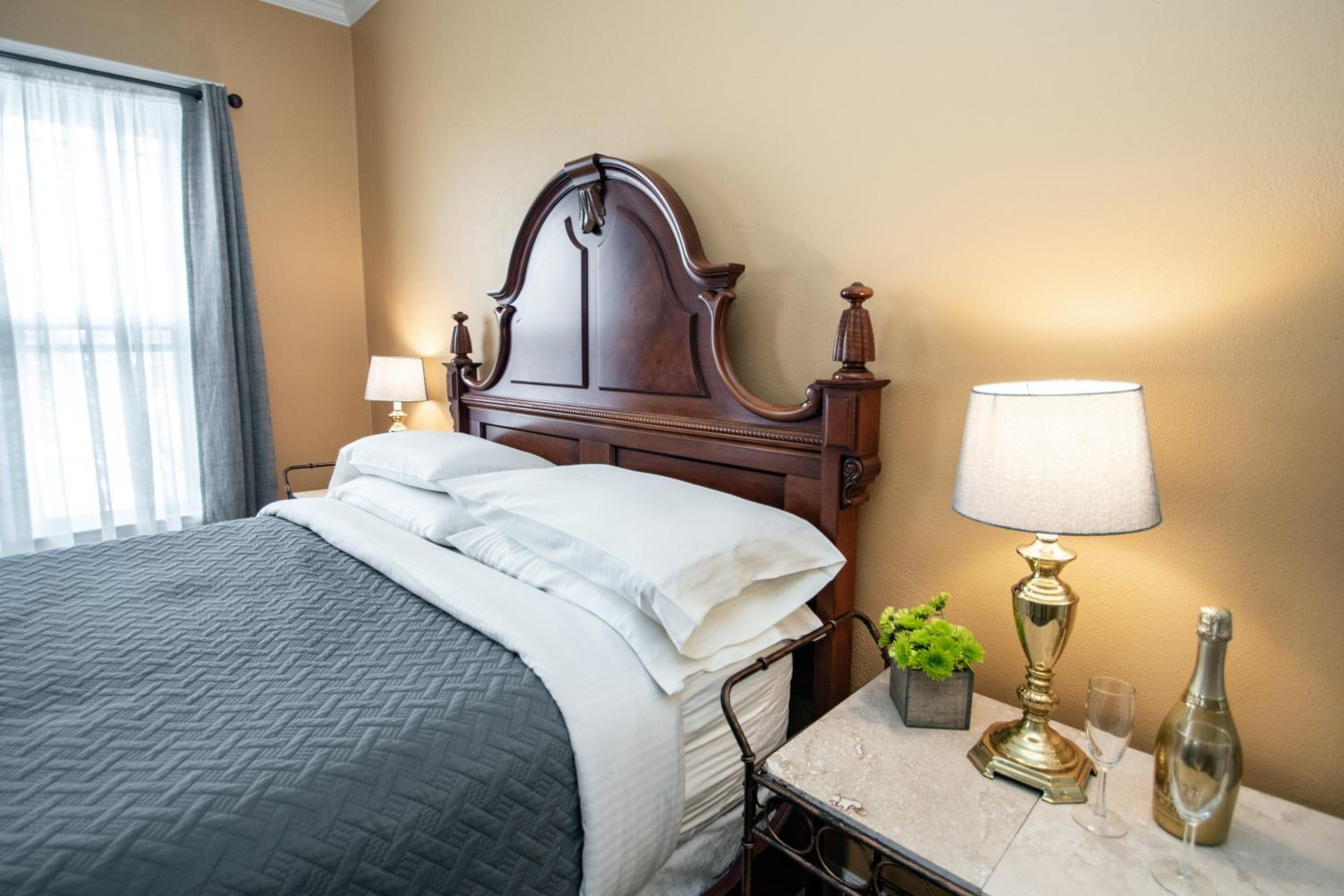 Queen Room (Gold) photo 3
