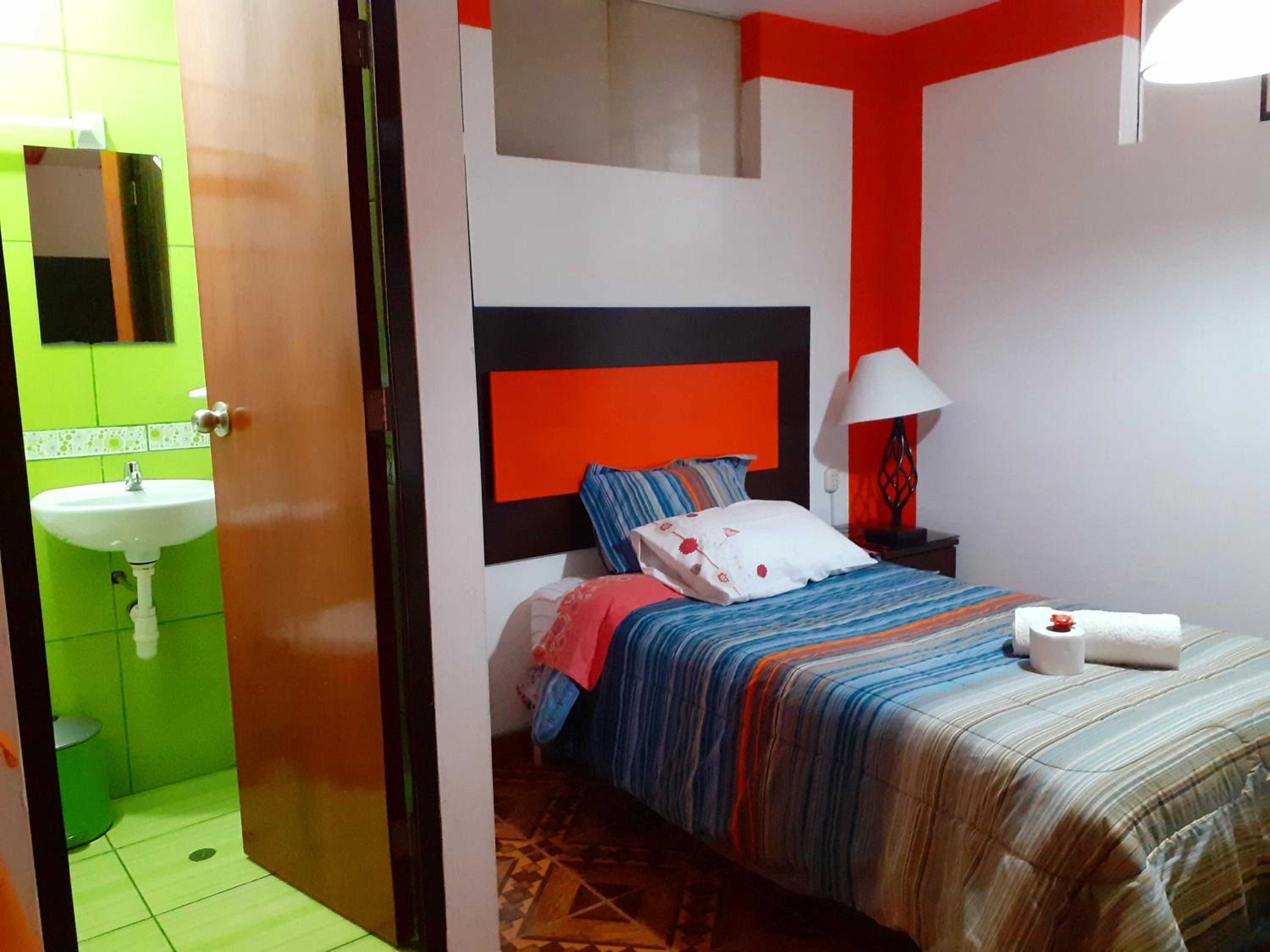 Single Room With Private Bathroom photo 1