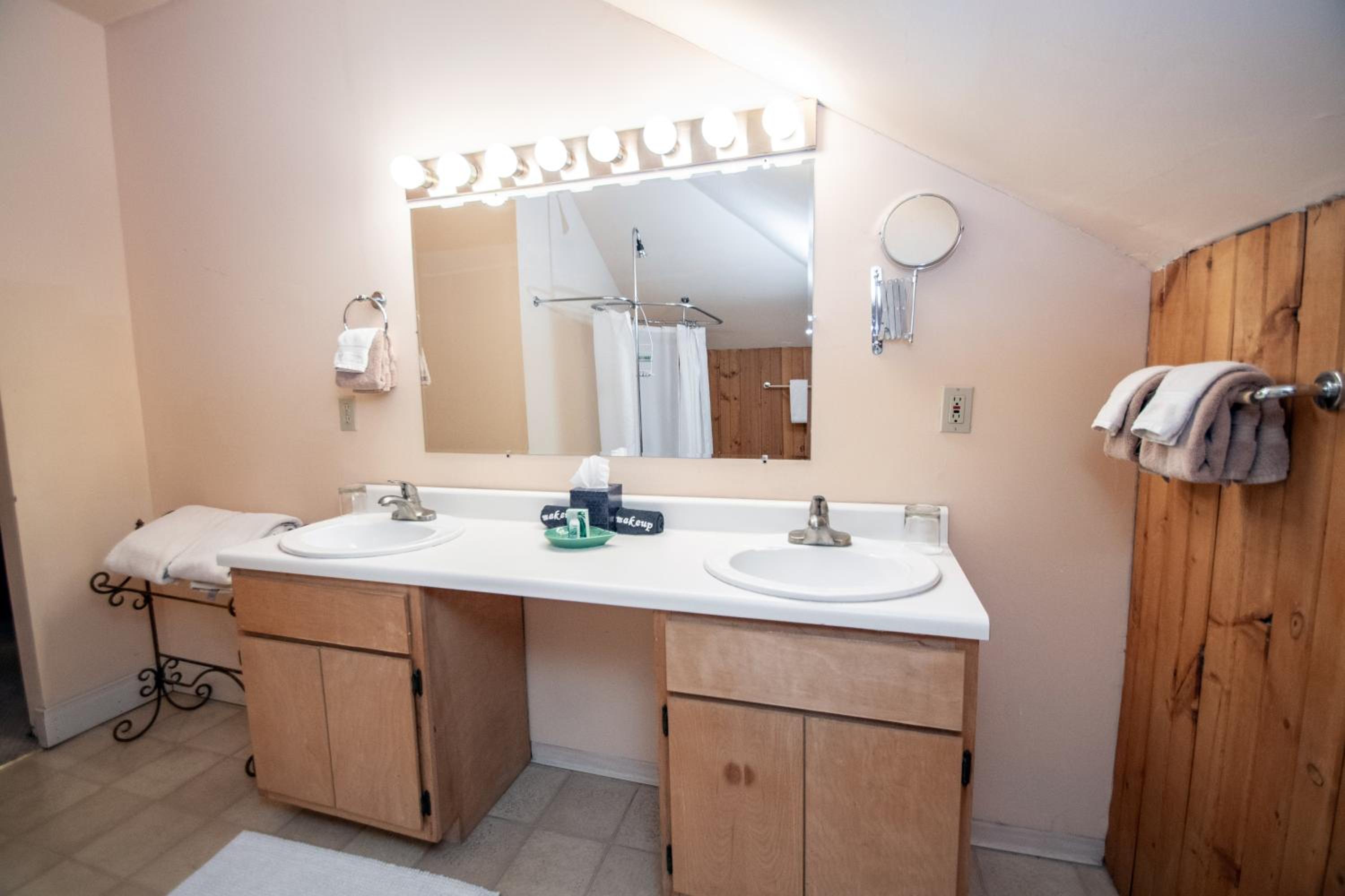 Family Suite (Hideaway) photo 3